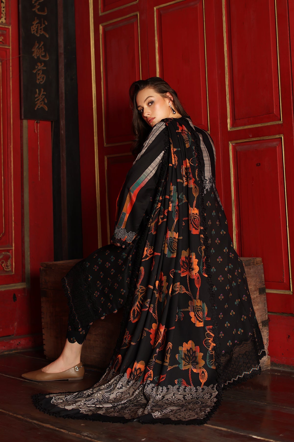 Charizma | Aniiq Embroidered Lilen Vol 1 | ANW7-02