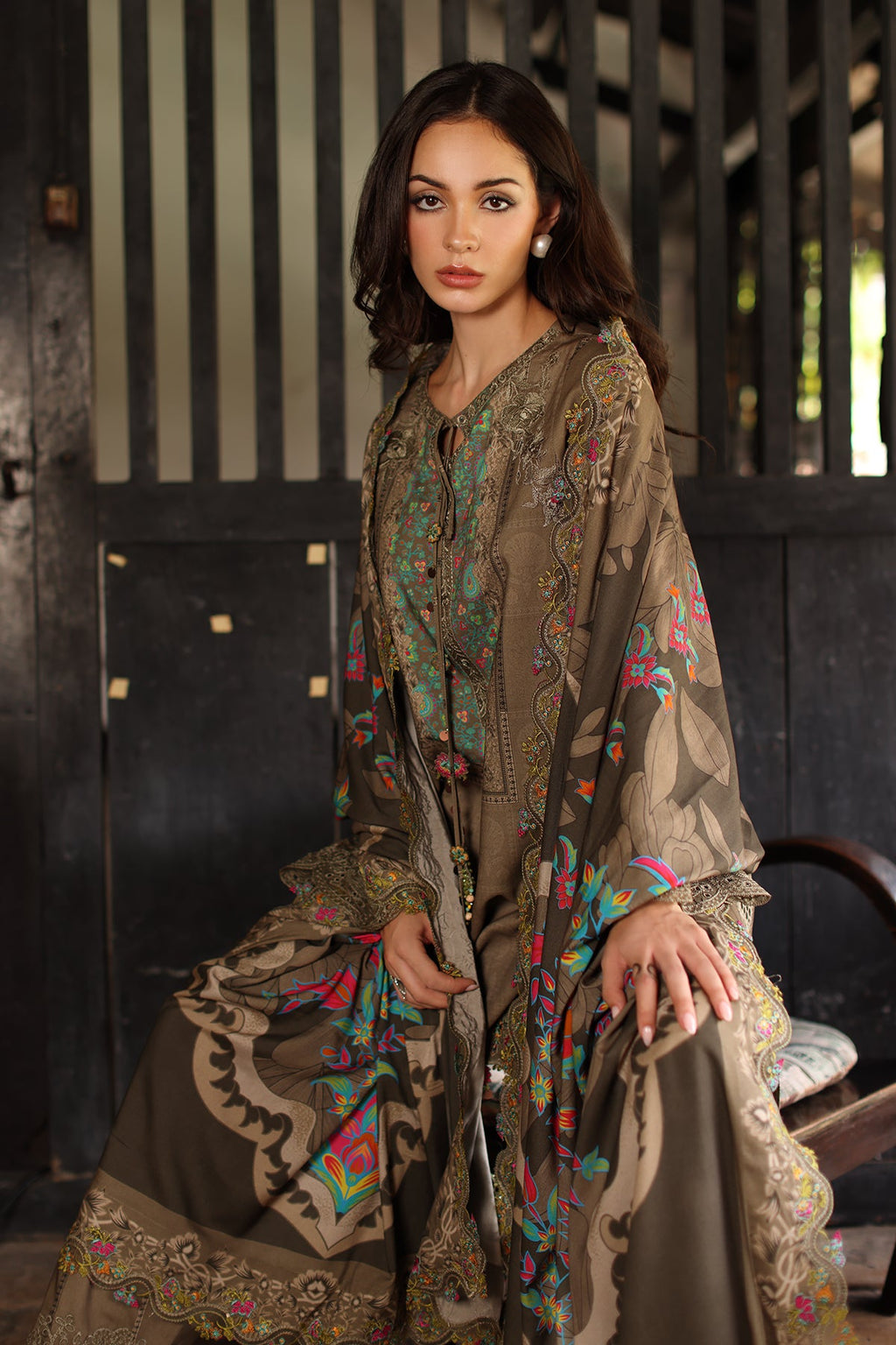 Charizma | Aniiq Embroidered Lilen Vol 1 | ANW7-05