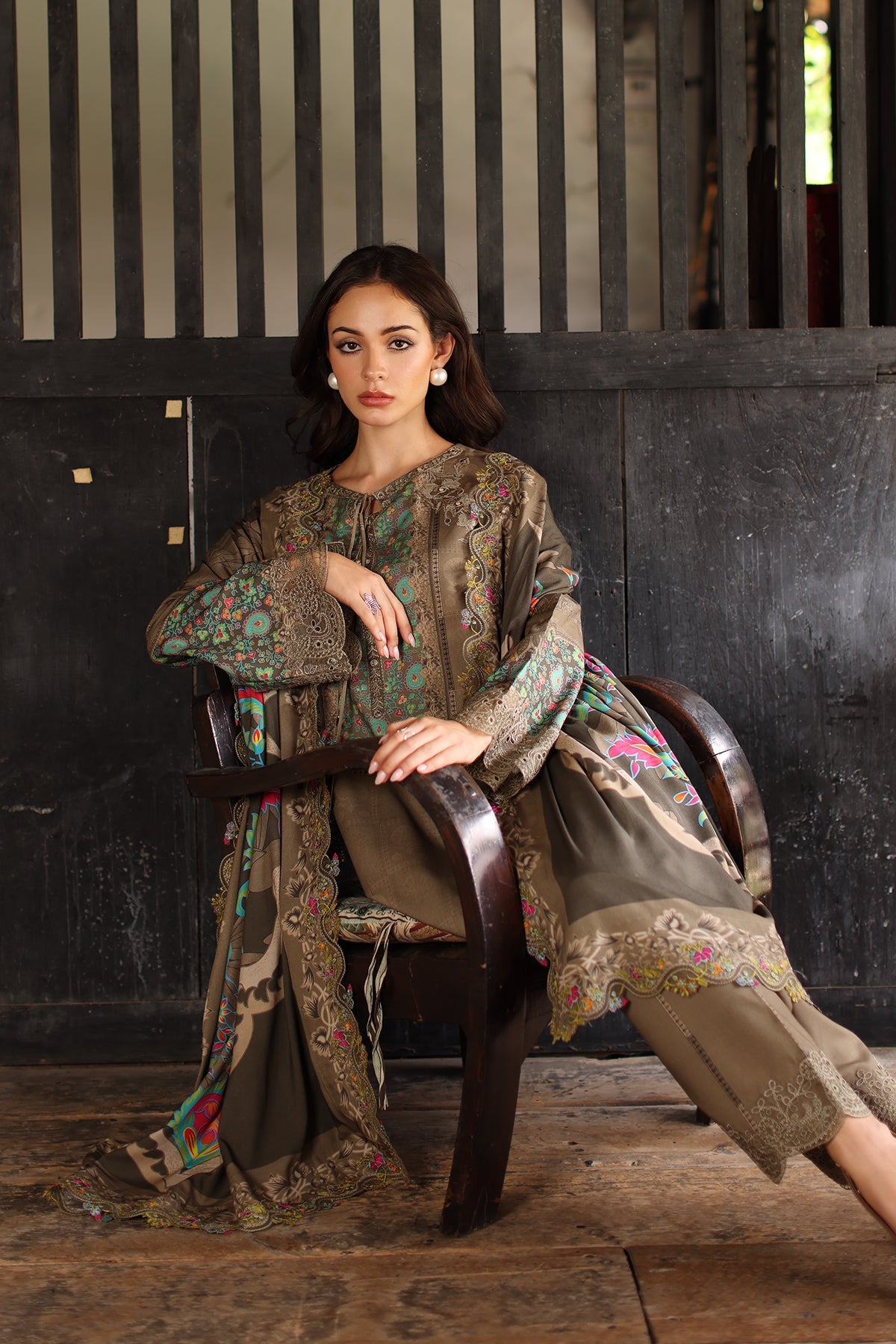Charizma | Aniiq Embroidered Lilen Vol 1 | ANW7-05