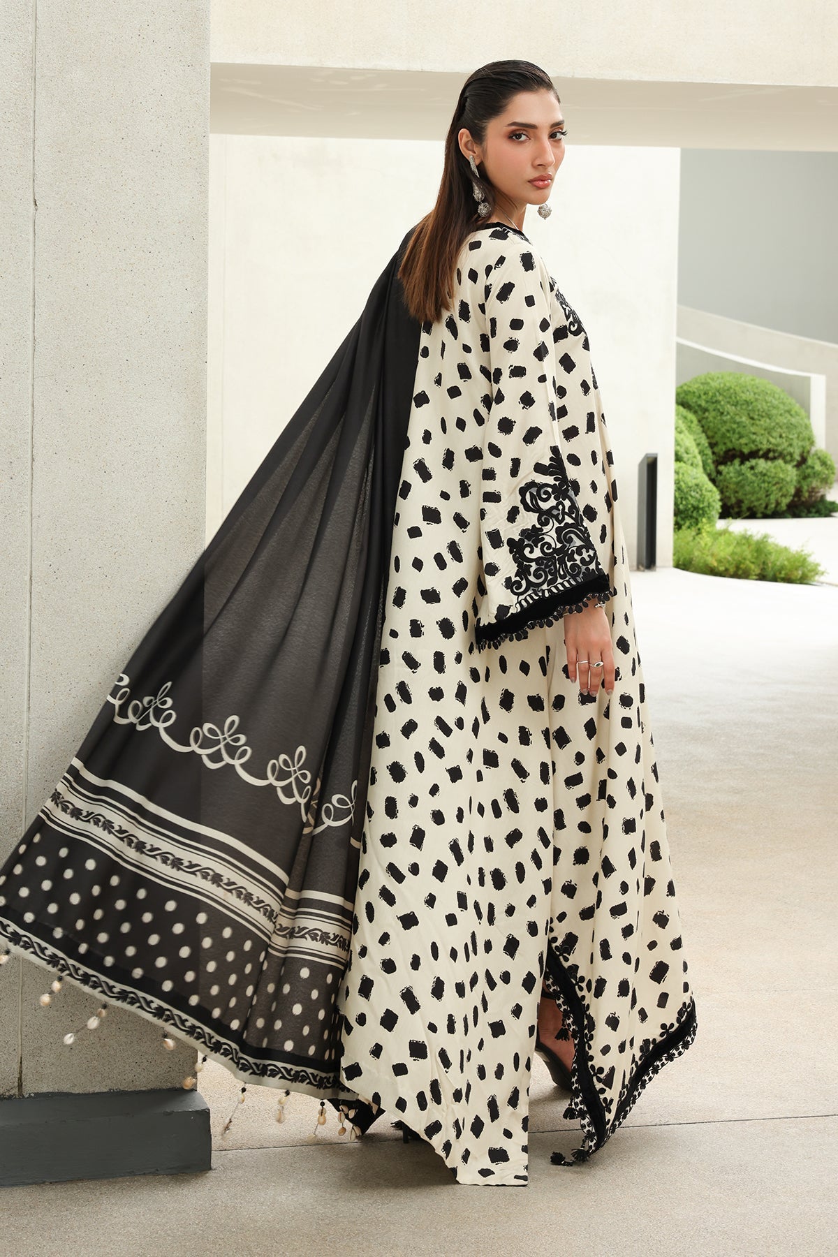Baroque | Digital Printed Viscose Winter | SF-4559