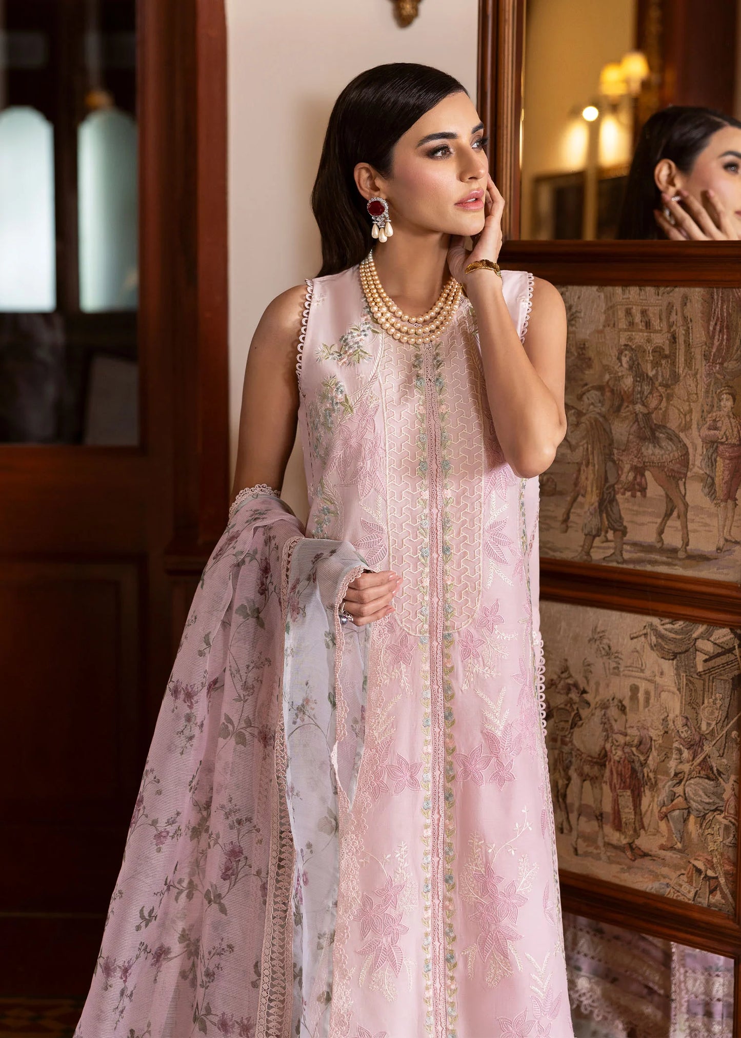 Saira Shakira | Bloom Unstitch lawn 25 | CHLOE 3-A