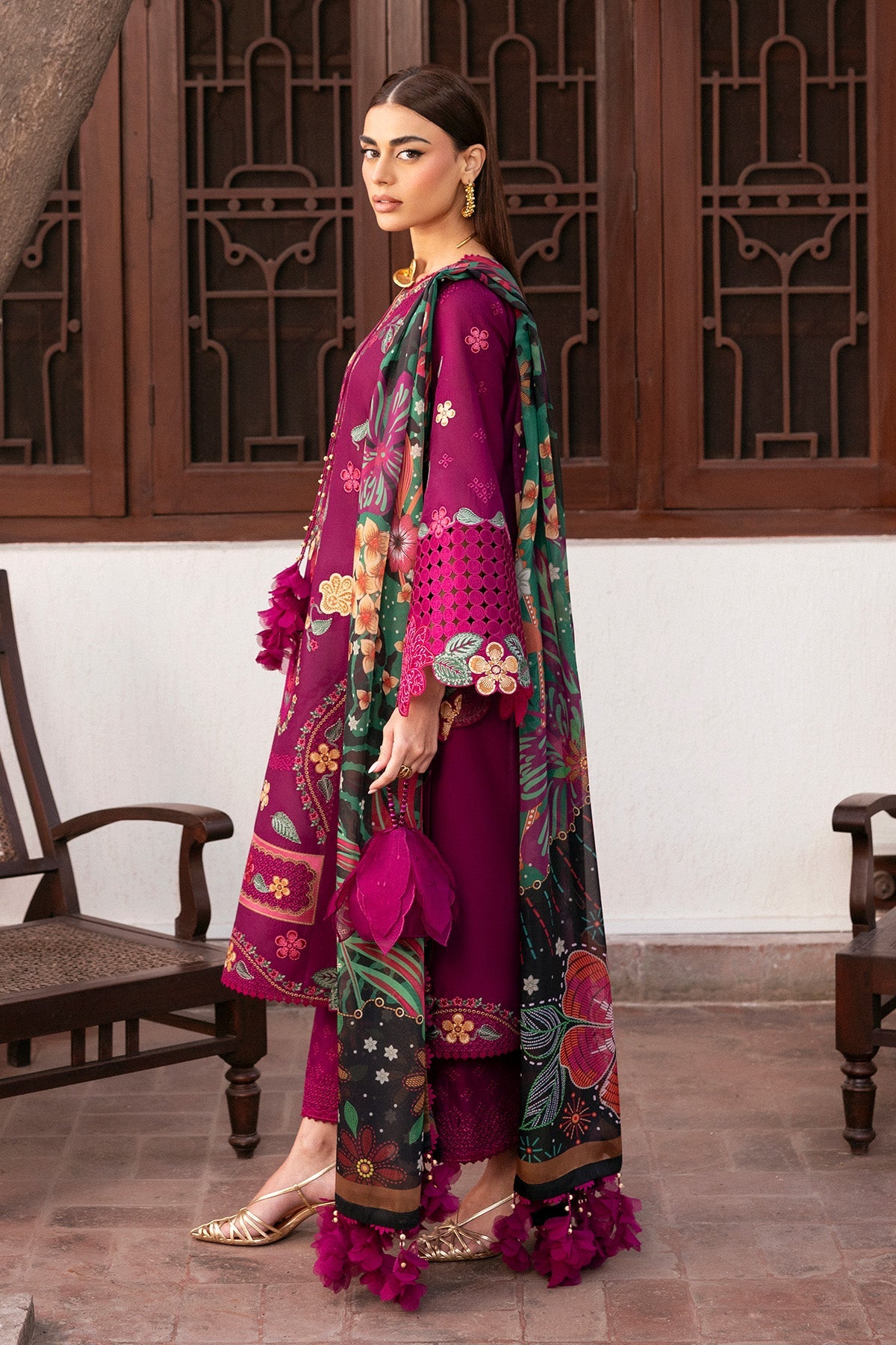 JAZMIN - SHAHKAAR | Embroidered Luxury Lawn | SL26-D01