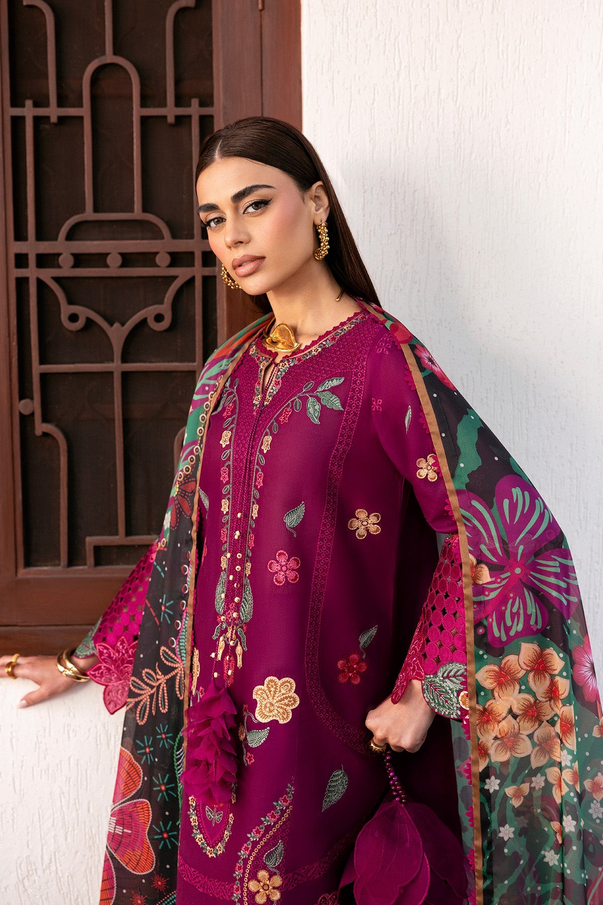 JAZMIN - SHAHKAAR | Embroidered Luxury Lawn | SL26-D01