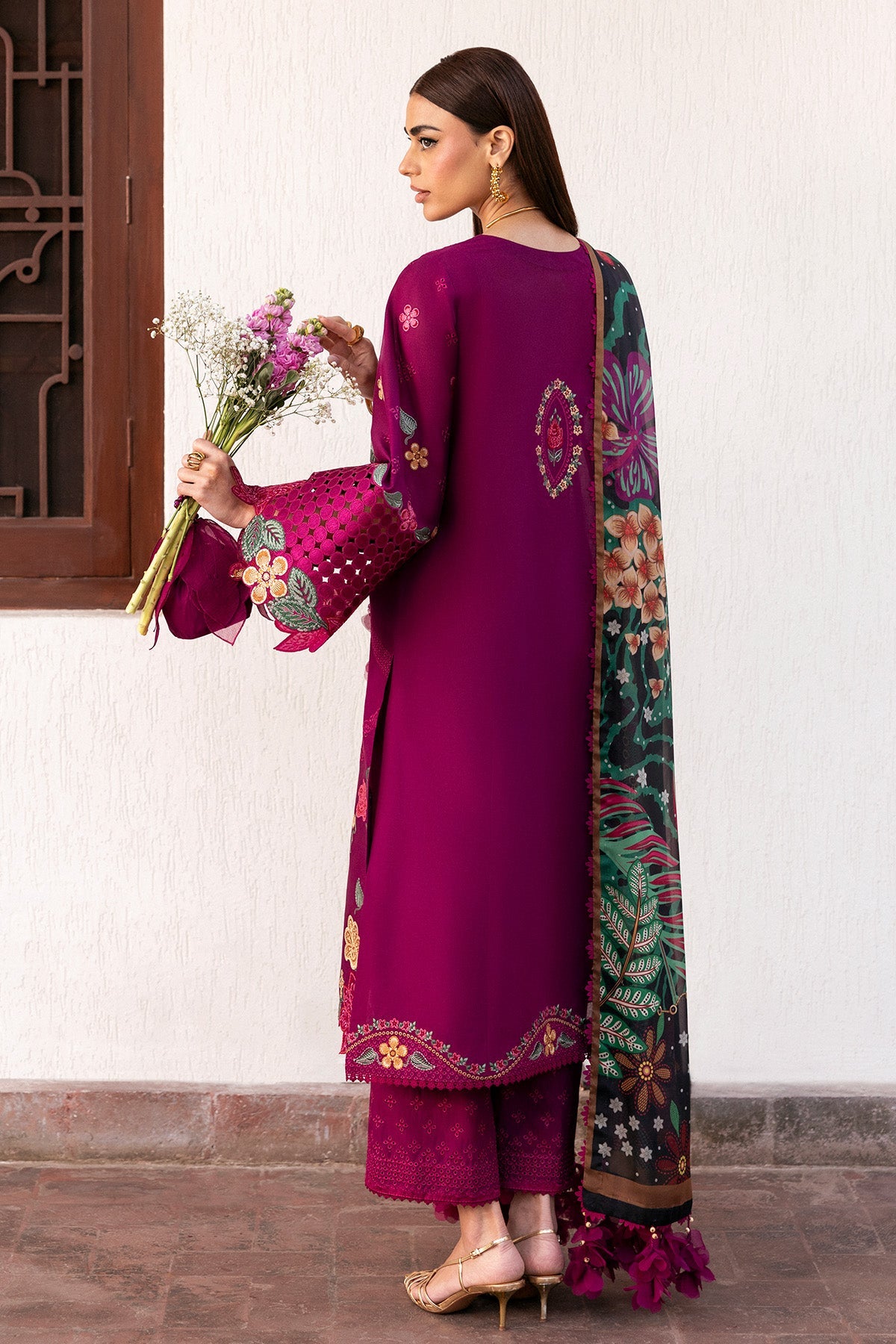 JAZMIN - SHAHKAAR | Embroidered Luxury Lawn | SL26-D01