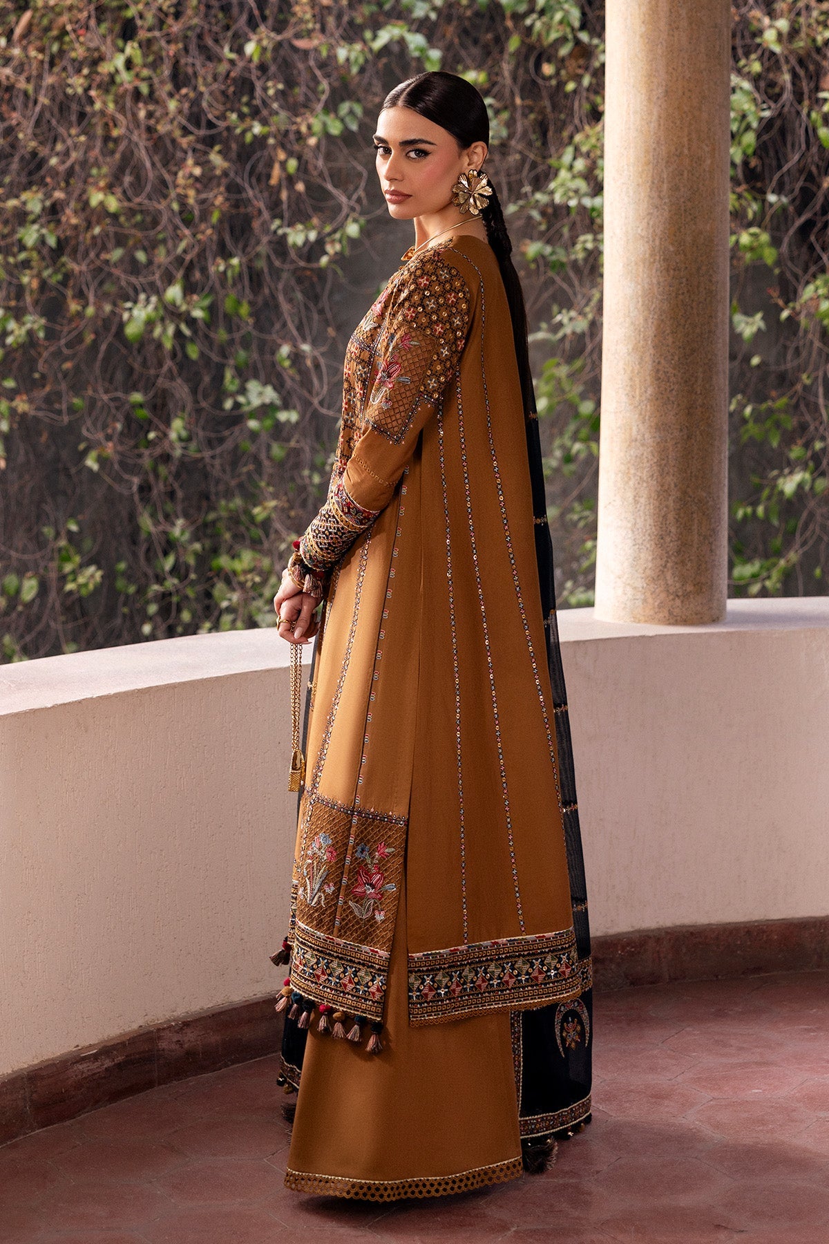 JAZMIN - SHAHKAAR | Embroidered Luxury Lawn | SL26-D05