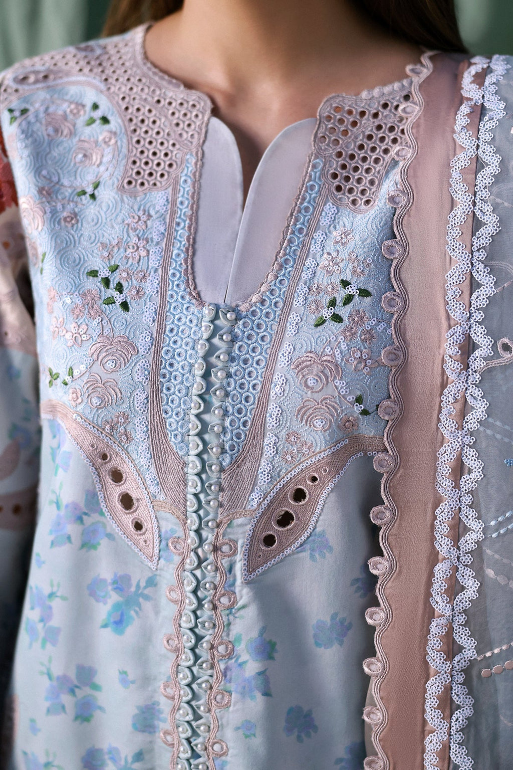 Afrozeh | A Lawn '26 | EIRENE