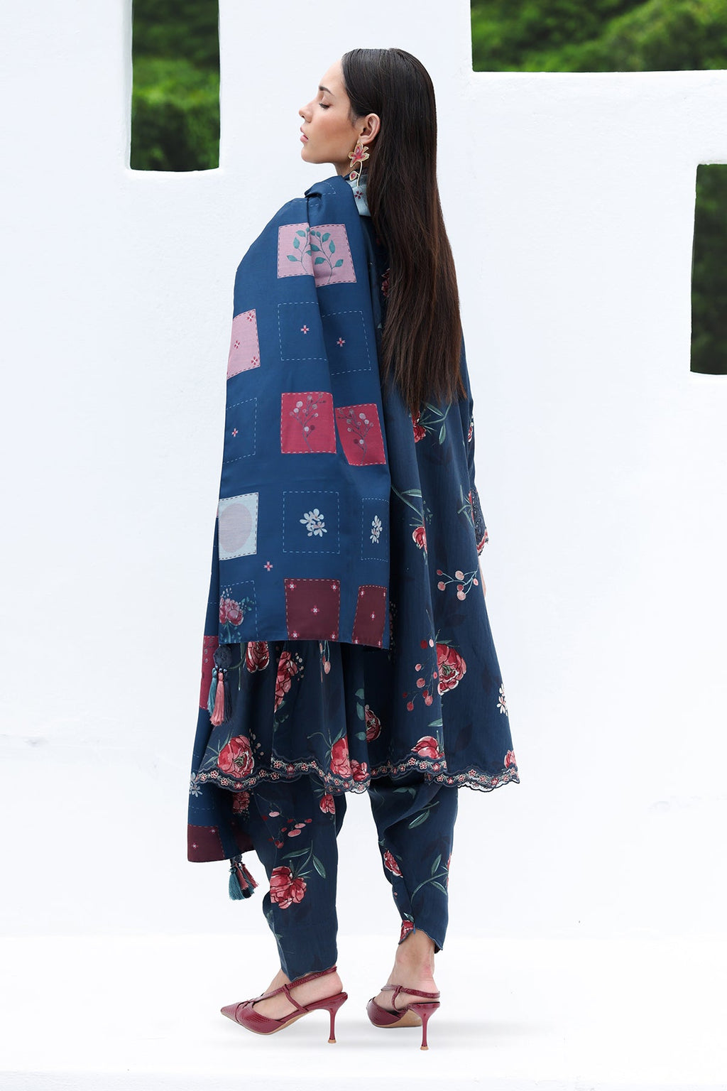 Baroque | Digital Printed Viscose Winter | SF-4556