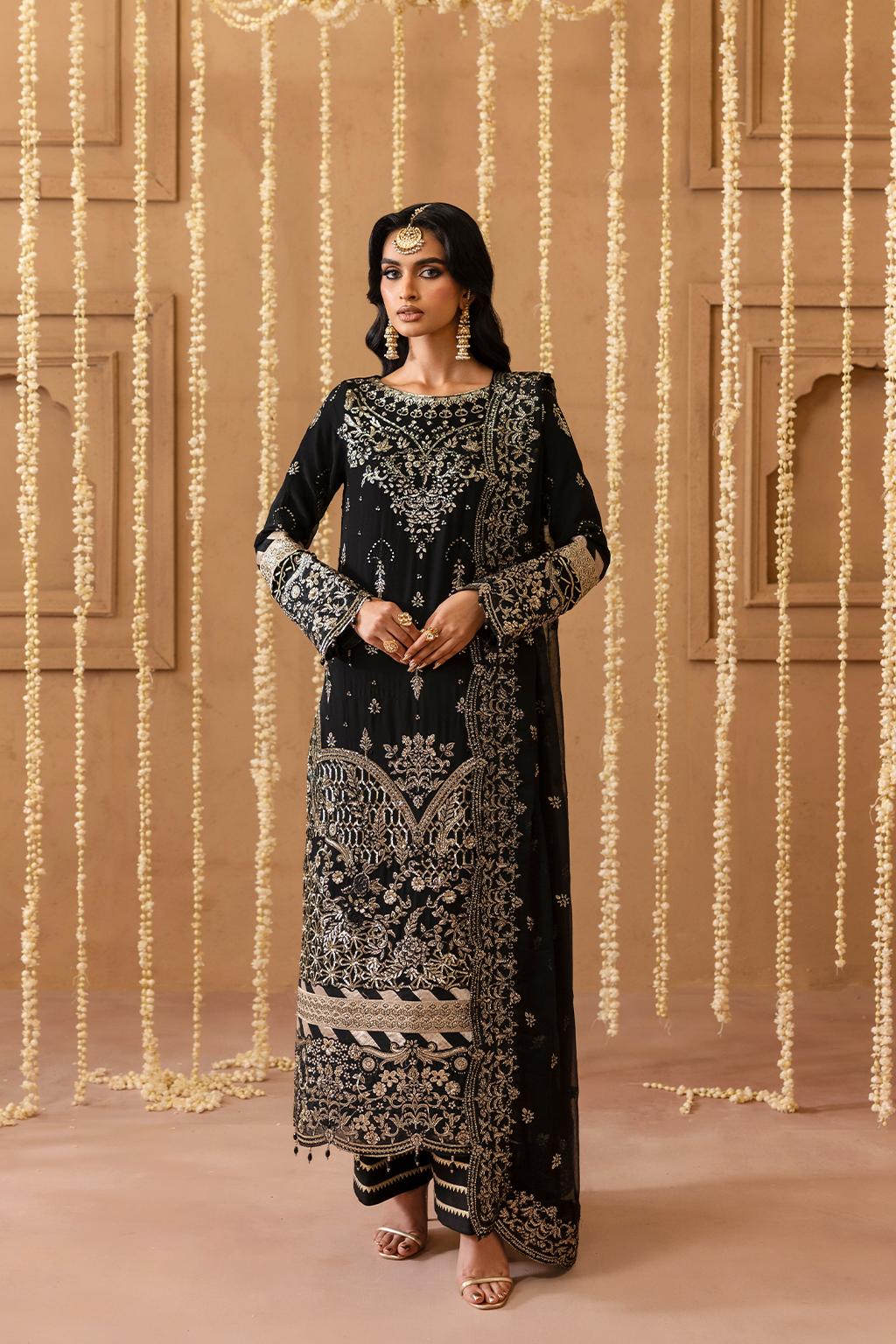 Emaan Adeel | Sheherzadi 26 | SAHAR