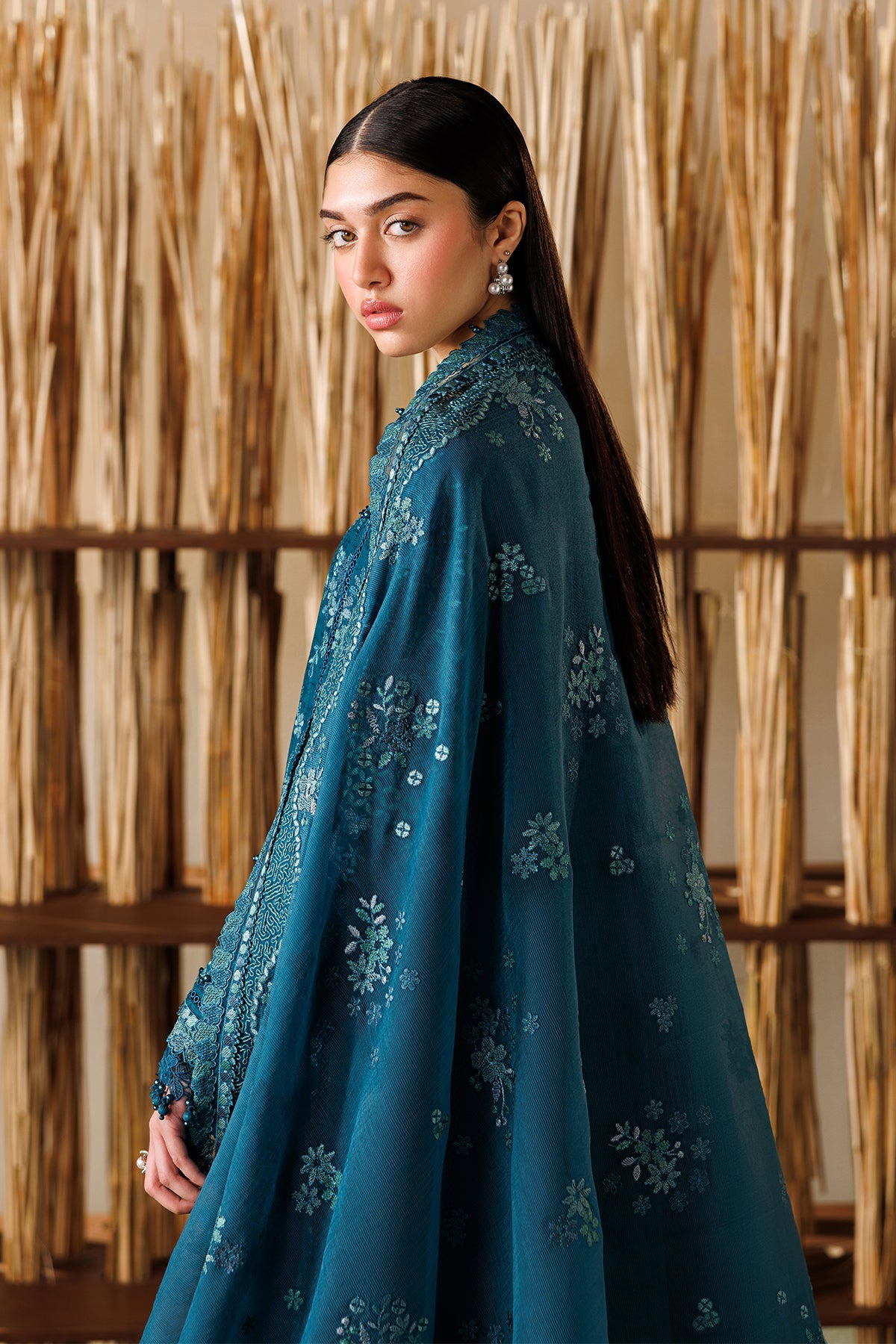 BAROQUE |EMBROIDERED LAWN | EL26-D04