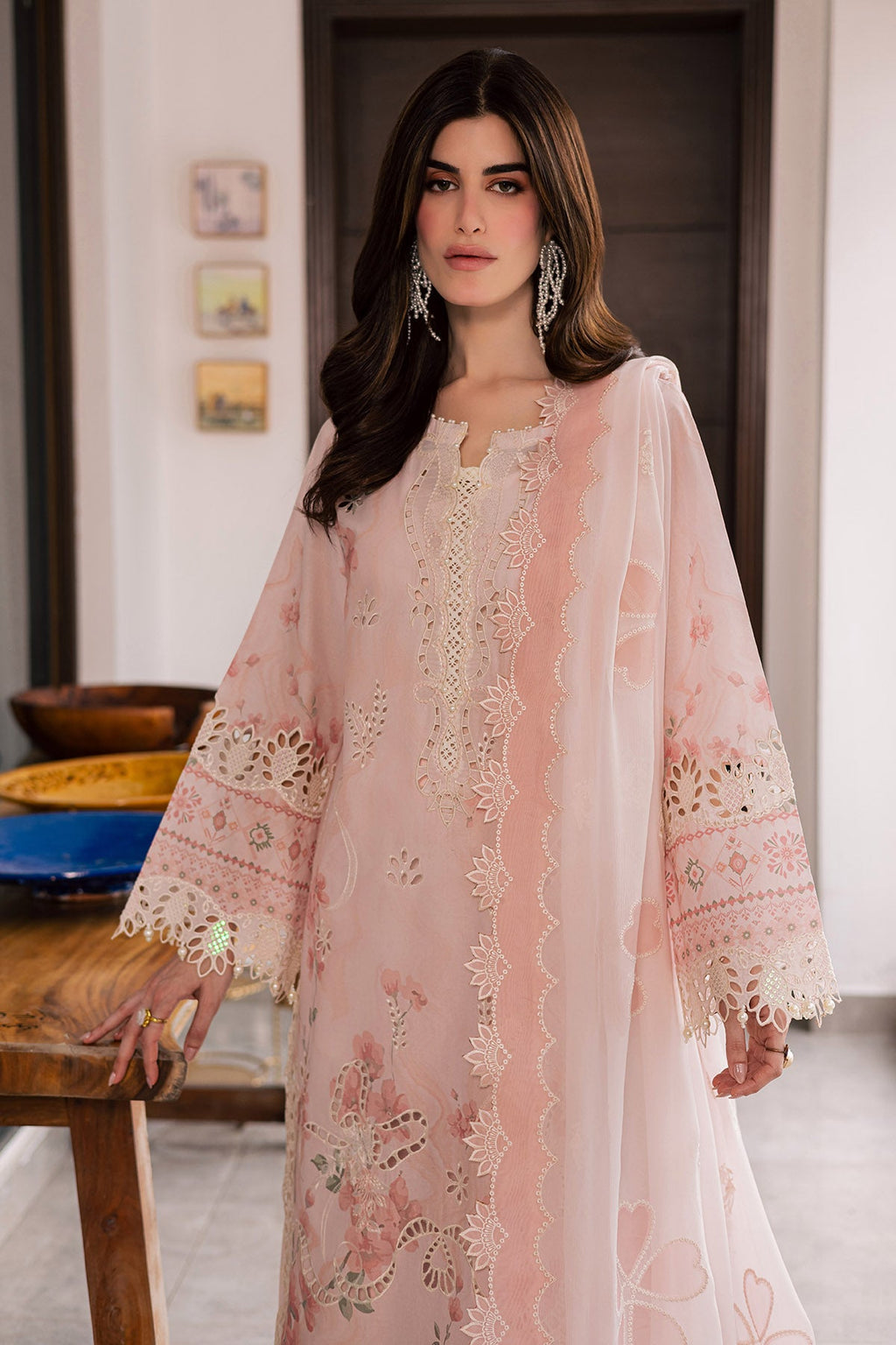 Nureh | Lily May Lawn | NE-261
