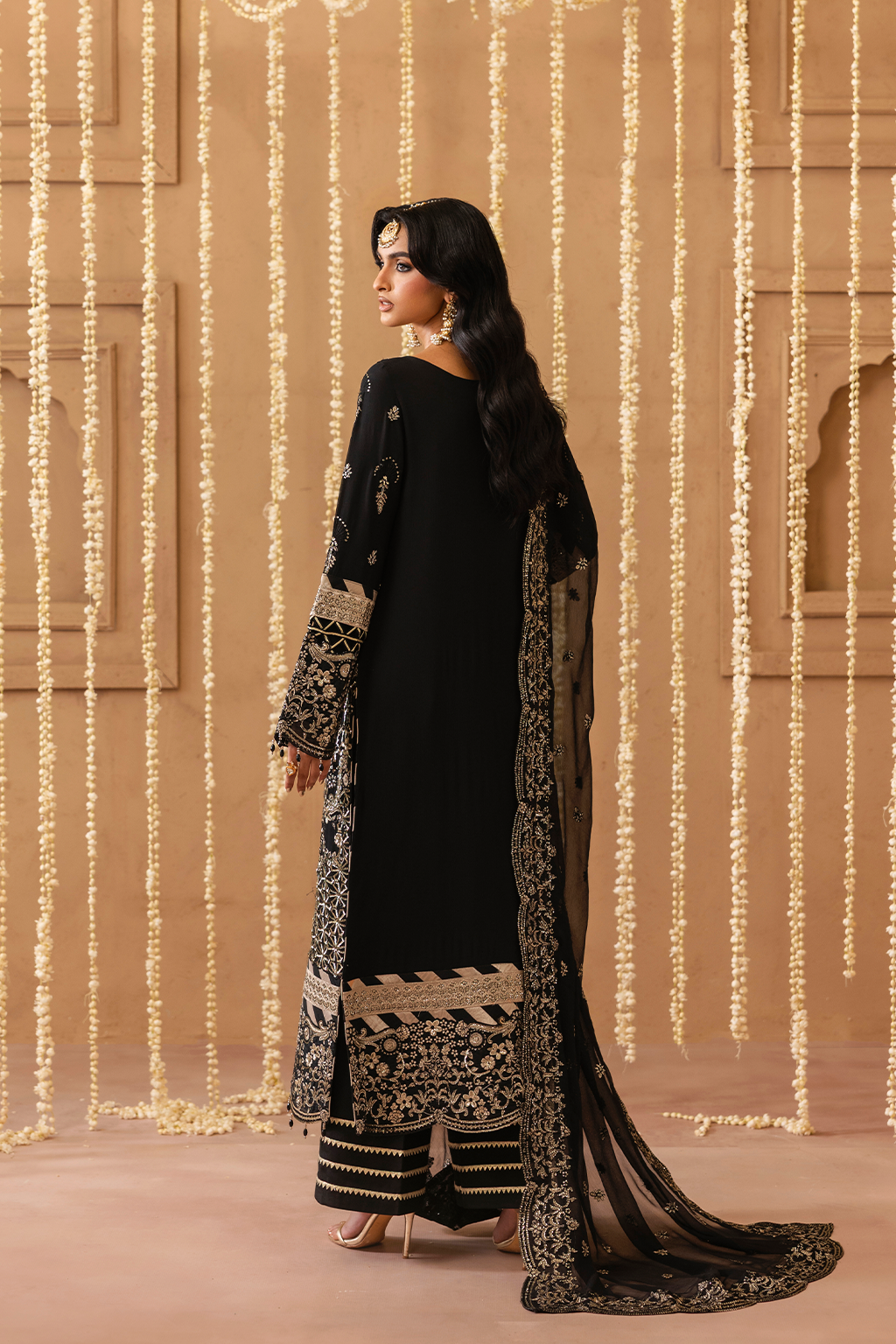 Emaan Adeel | Sheherzadi 26 | SAHAR