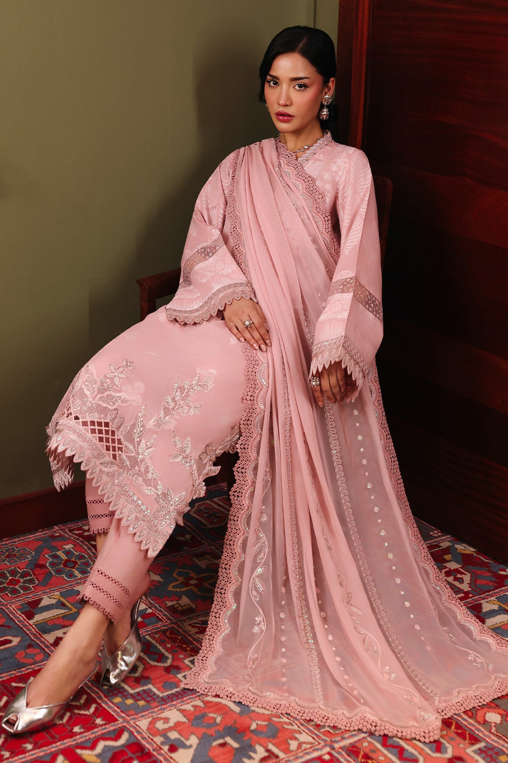 Nureh | Maya Embroidered Jacquared | NJ-111