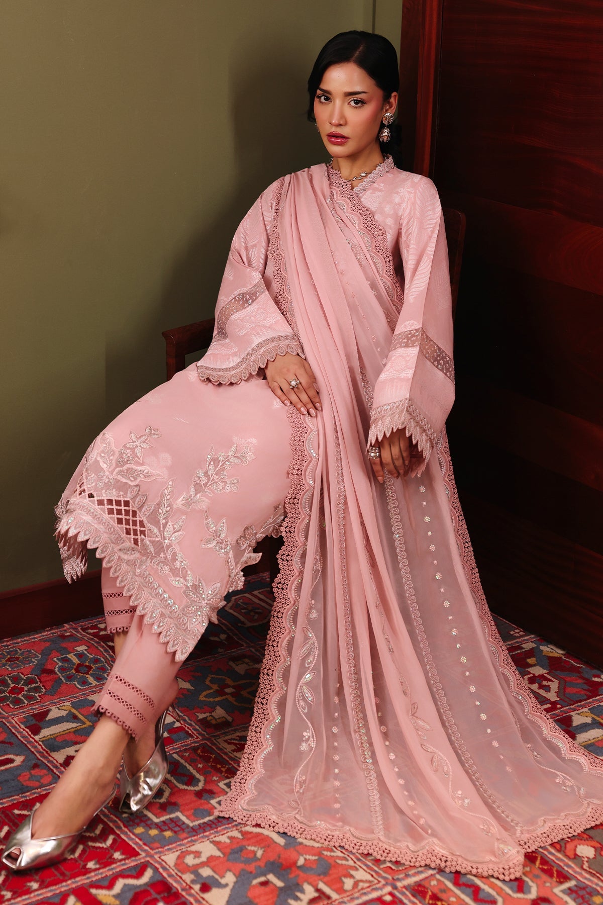 Nureh | Maya Embroidered Jacquared | NJ-111