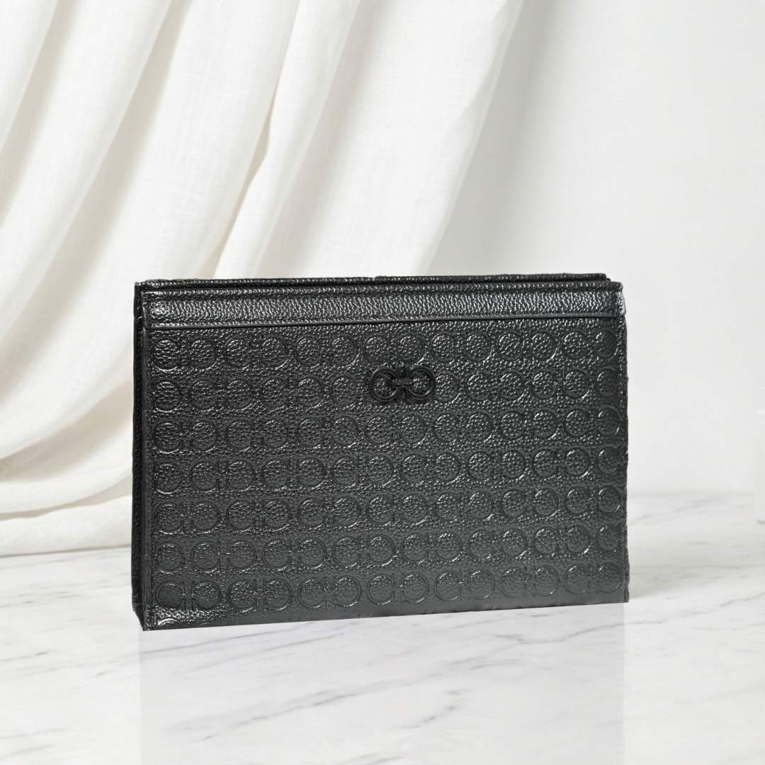 Ferragamo Gancini | Men Pouch | FG-01