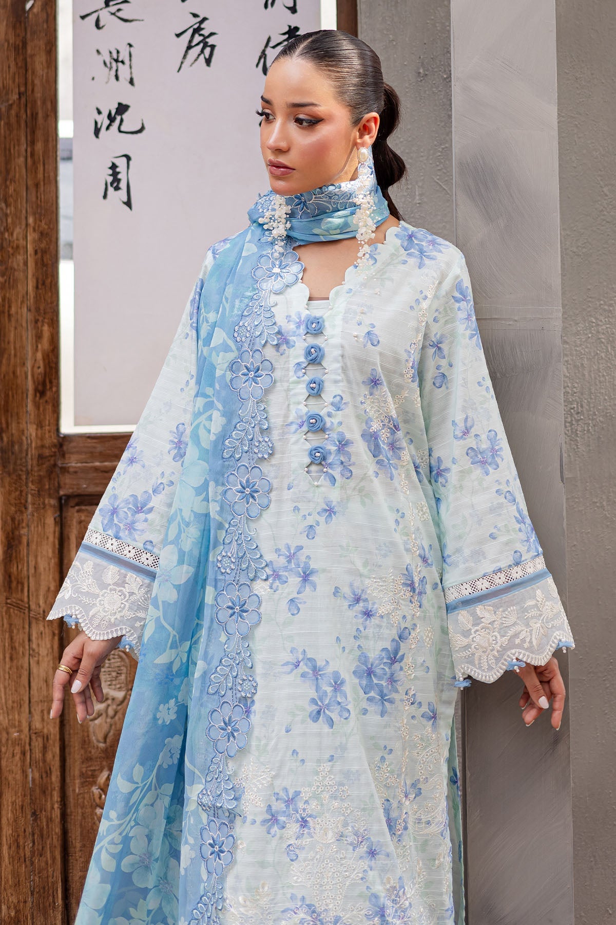 Nureh | Bloom Lawn | BL-09