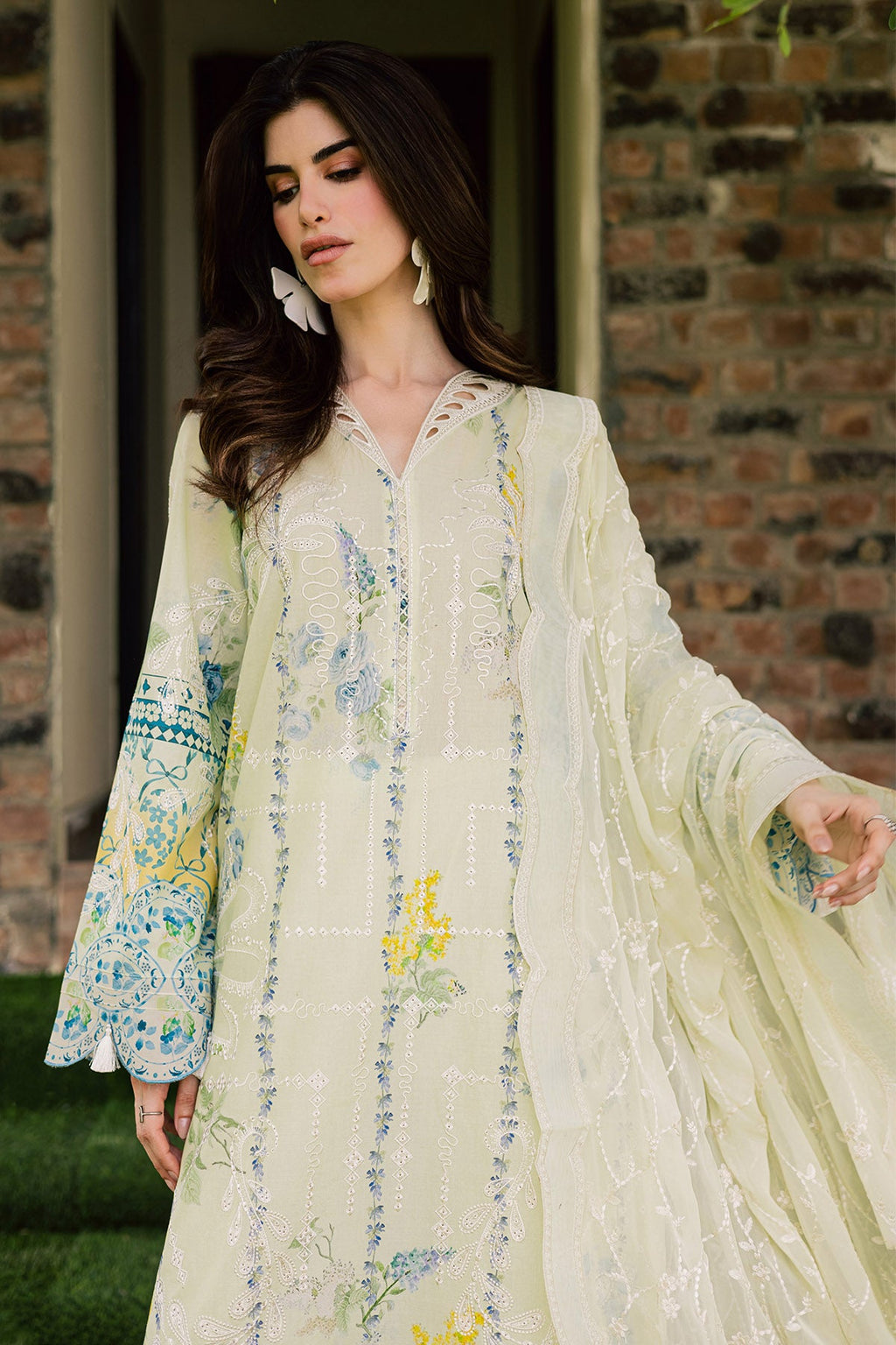 Nureh | Lily May Lawn | NE-259