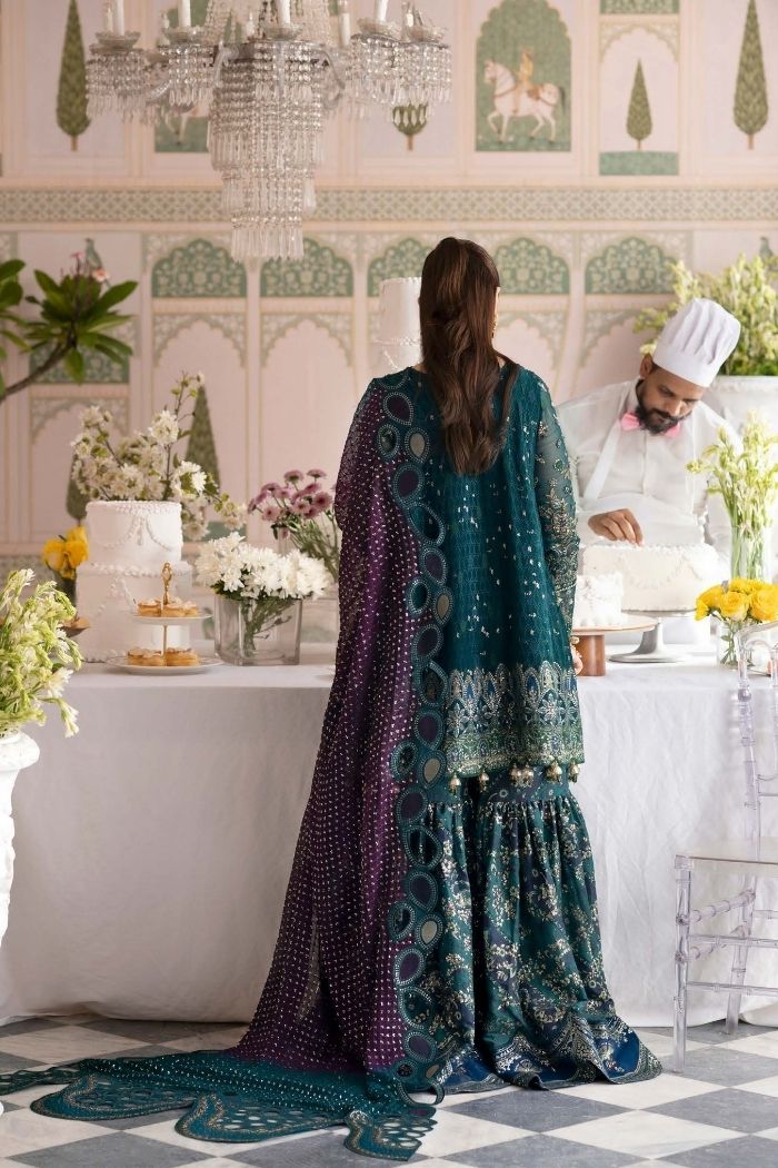 Nureh | Jhoomro Luxury Formals | Amania