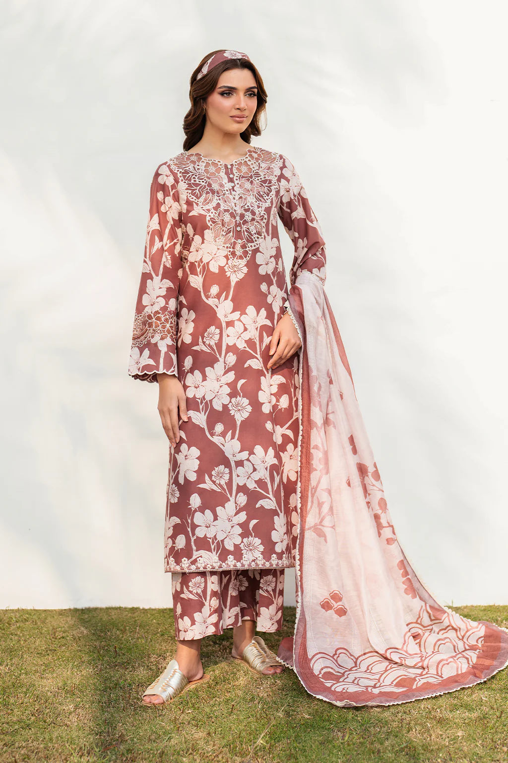 Iznik | Online Exclusive Lawn | UE-386