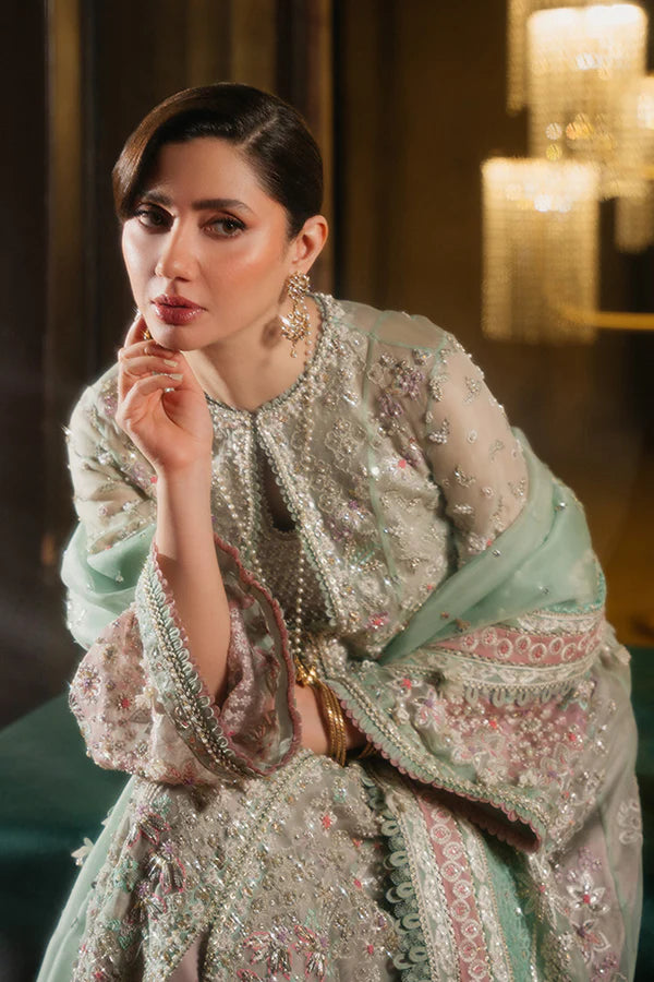 SUFFUSE | VOLUME FREESIA | MEHTAB