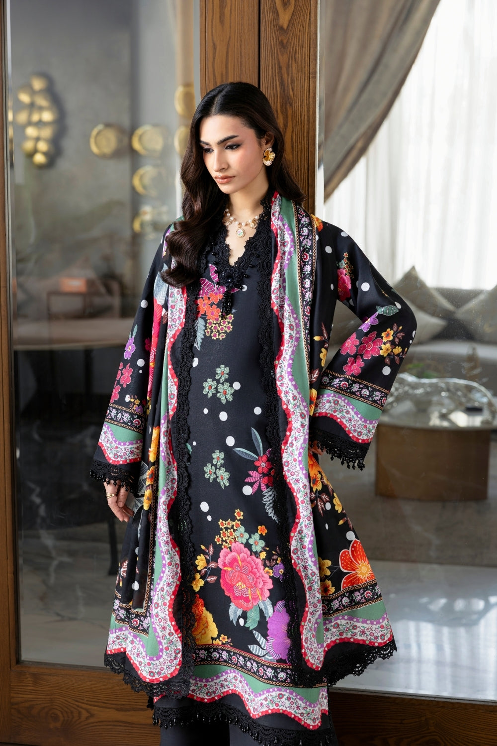 Naqsh | Midnight Meadow Lawn | Noir