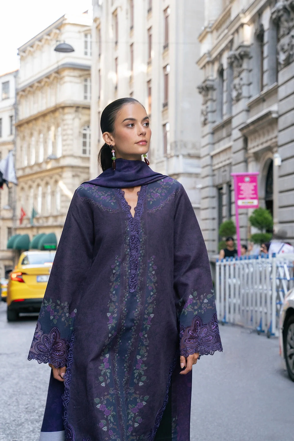 Rang Rasiya | Meet Me in Istanbul Khaddar Winter | Vela