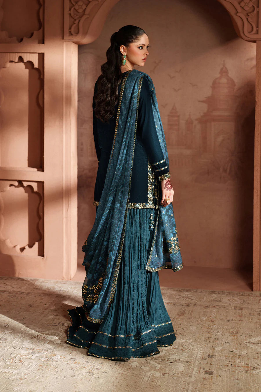 IZNIK | VELVET FORMALS | IV-64