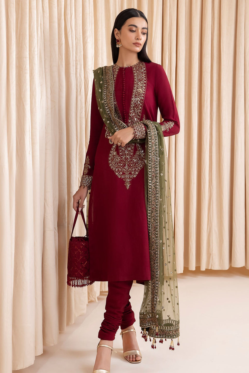 Jazmin | Embroidered Raw Silk | UR-7004