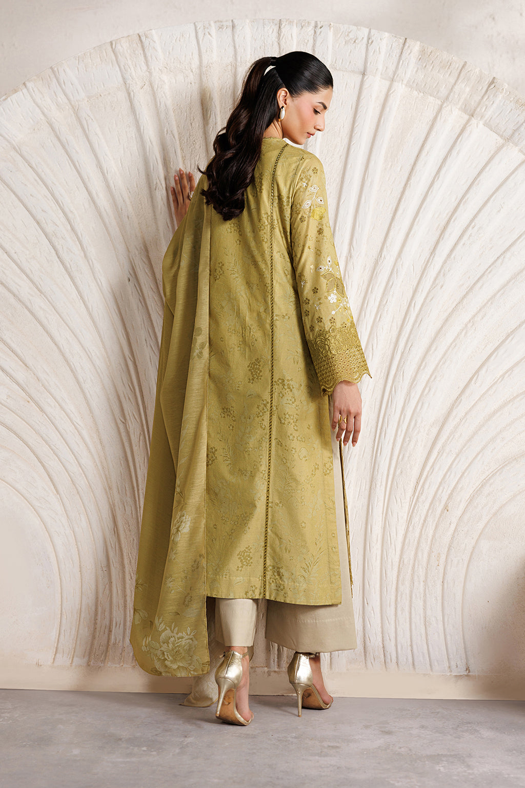Iznik | Festive Embroidered Lawn | IBE-09