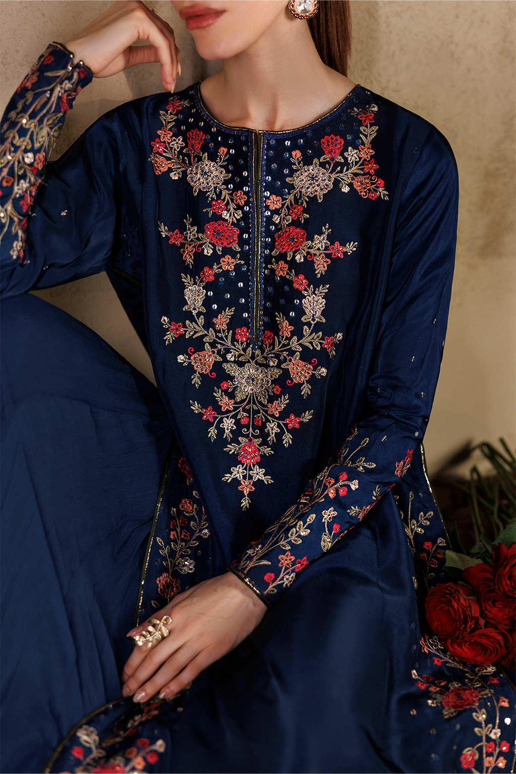 Iznik | Formals 26 Embroidered Pure Ramen Silk | UE-728