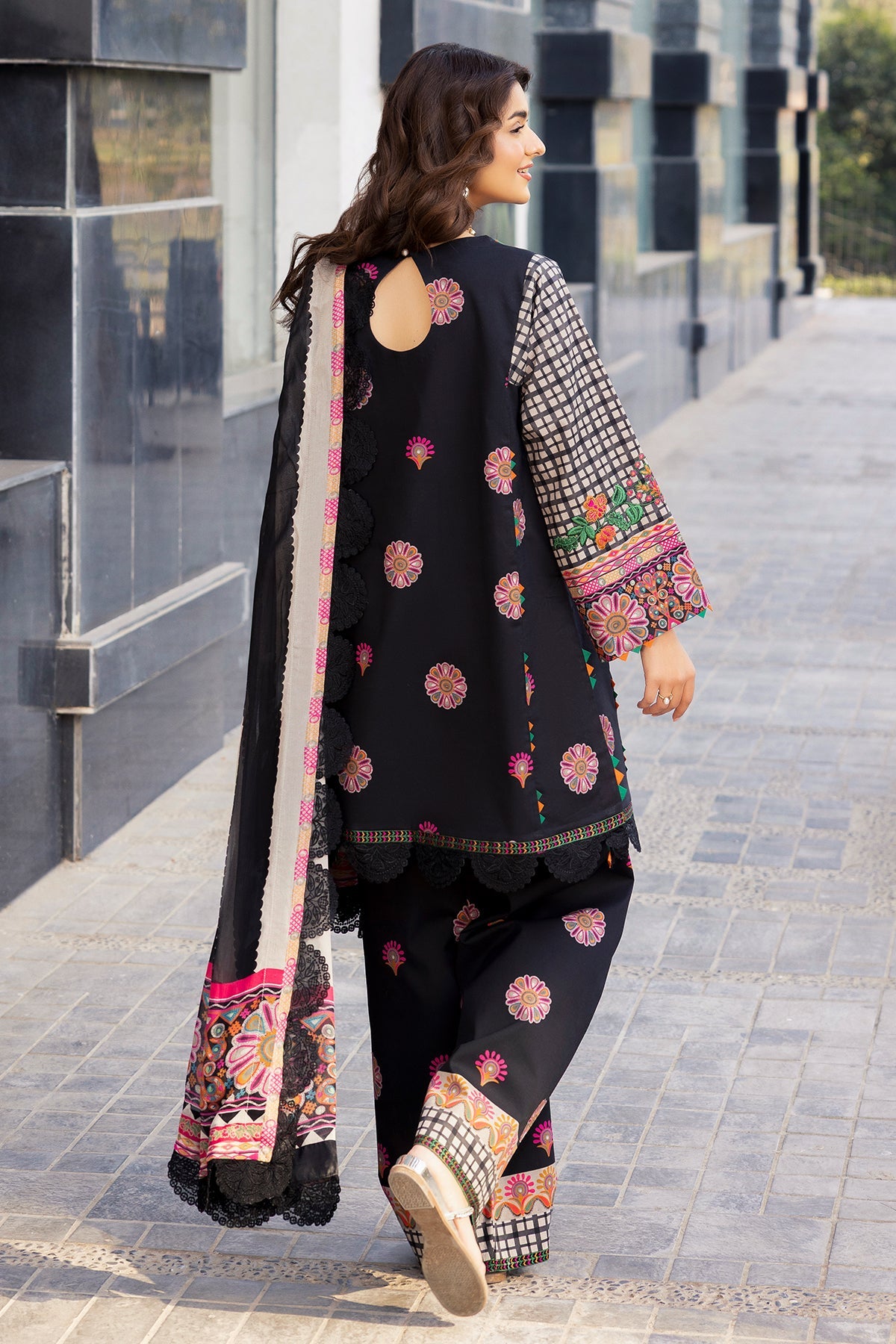 CHARIZMA | 3-PC Unstitched Embroidered Lawn Collection | AN6-04