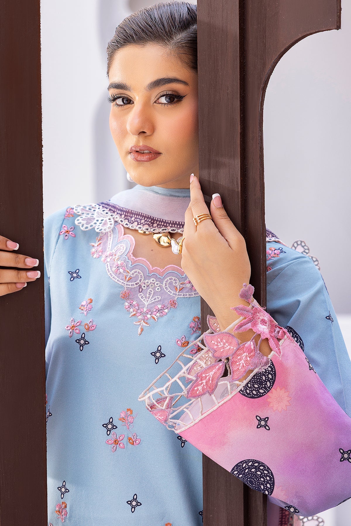 Charizma | Rang-e-Bahar Lawn VOL 3 | CRB6-23