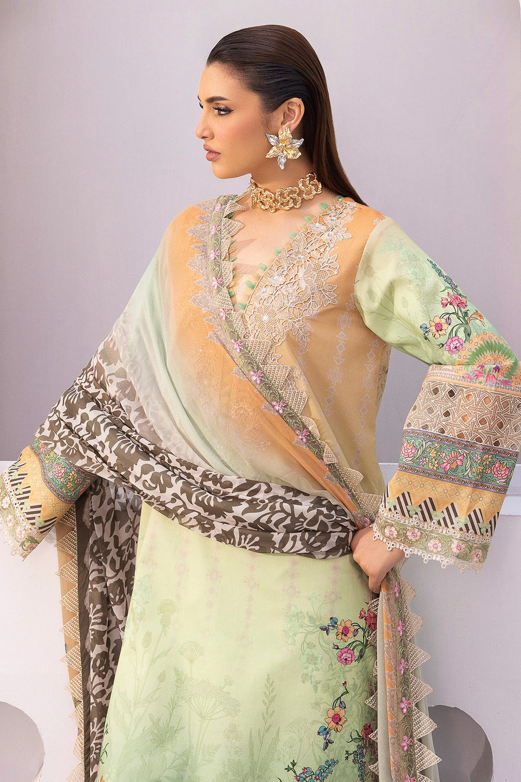Charizma | Rang-e-Bahar Lawn VOL 3 | CRB6-22