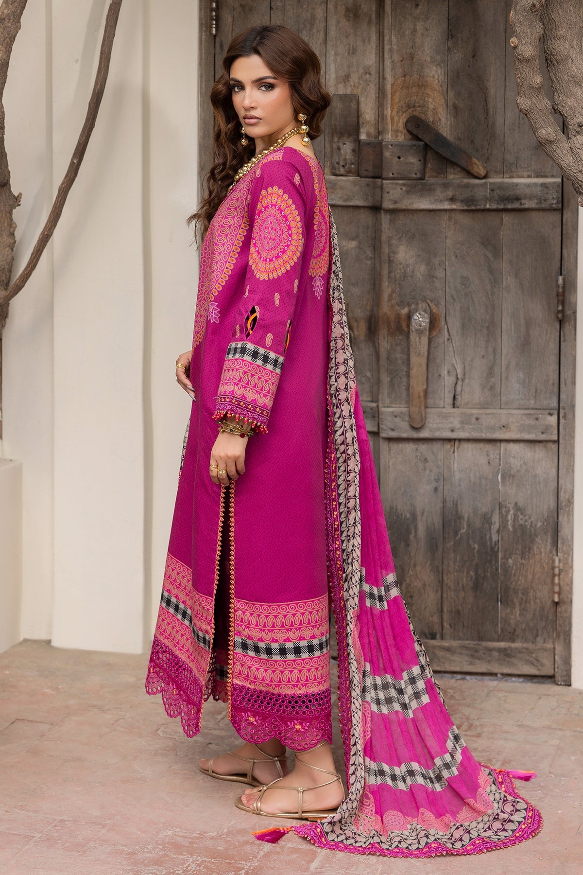 Charizma | Andaaz Unstitched Lawn VOL 1 | CAD6-01
