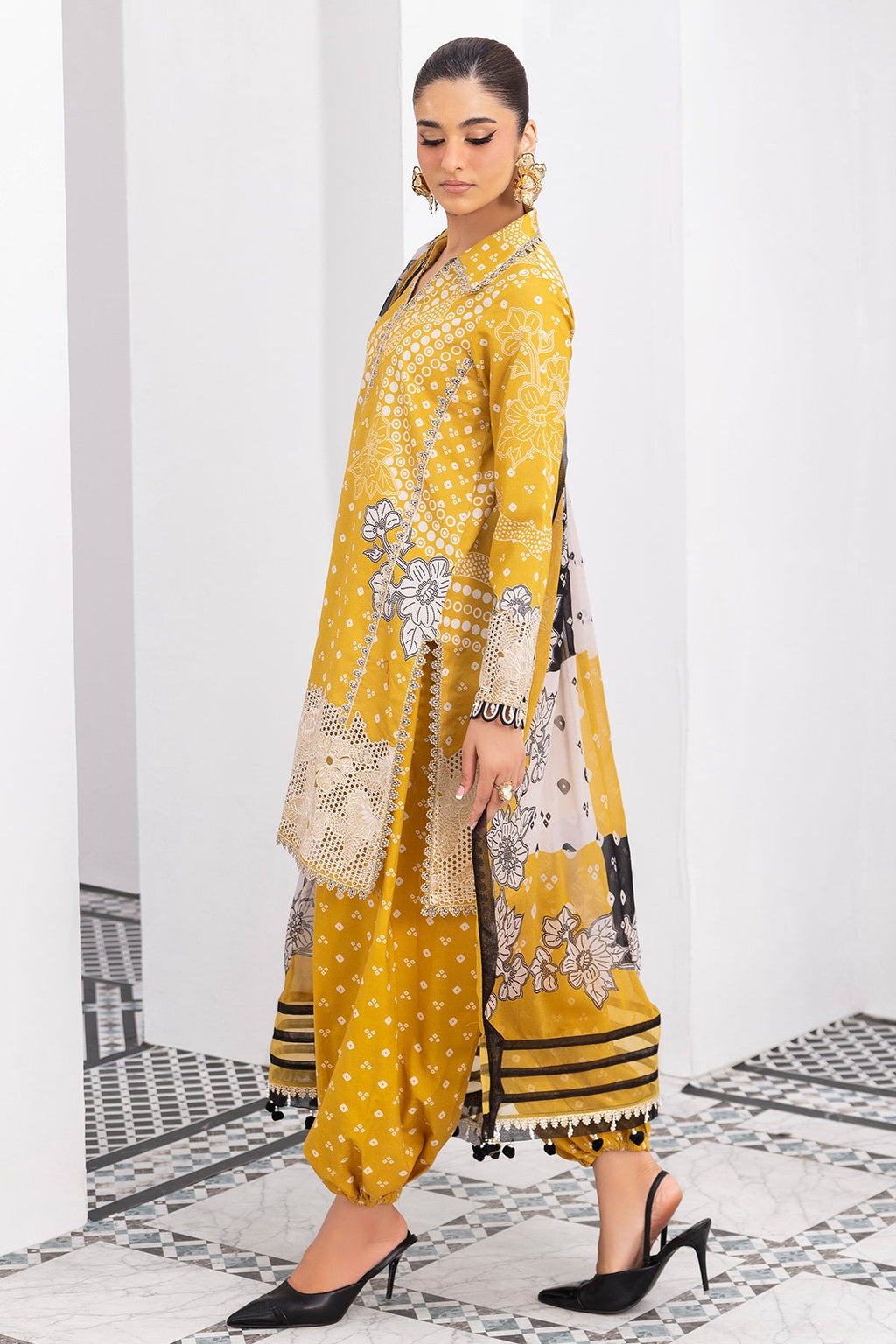 Charizma | Rang-e-Bahar Lawn VOL 3 | CRB6-20