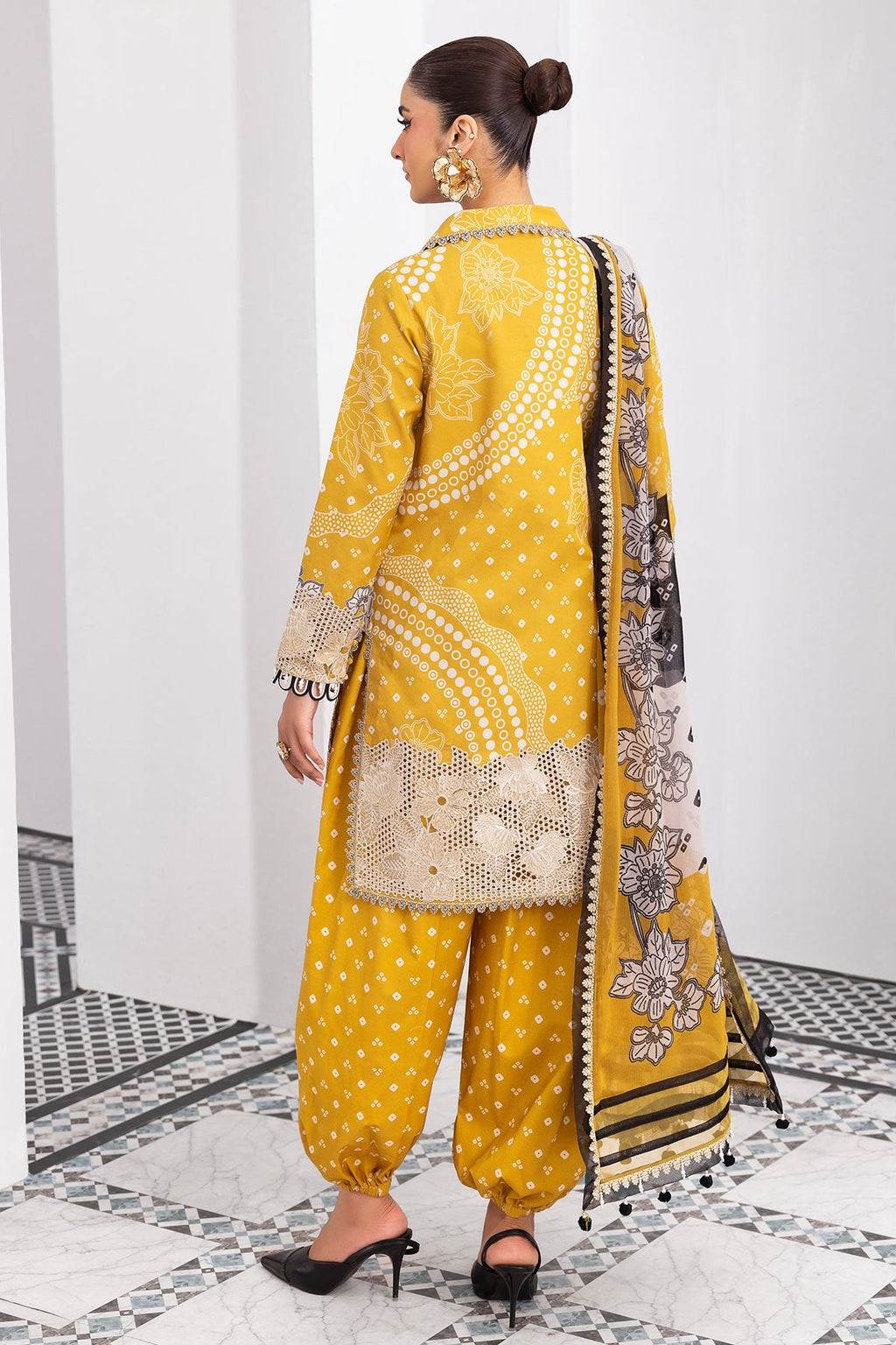 Charizma | Rang-e-Bahar Lawn VOL 3 | CRB6-20