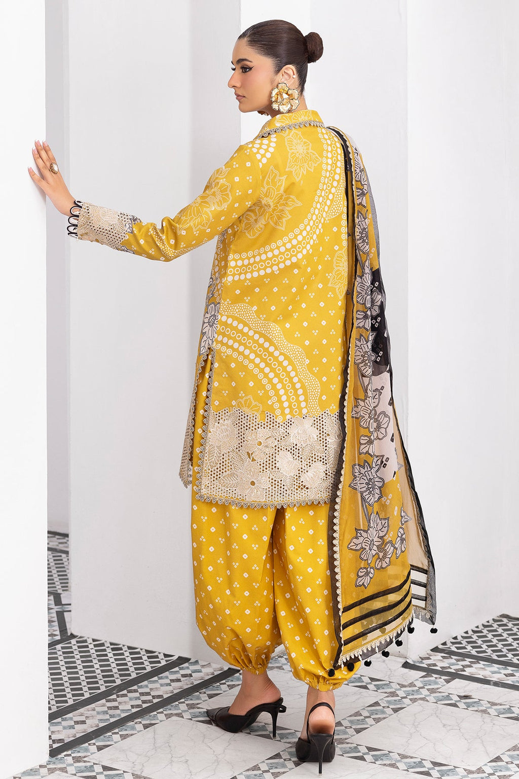 Charizma | Rang-e-Bahar Lawn VOL 3 | CRB6-20