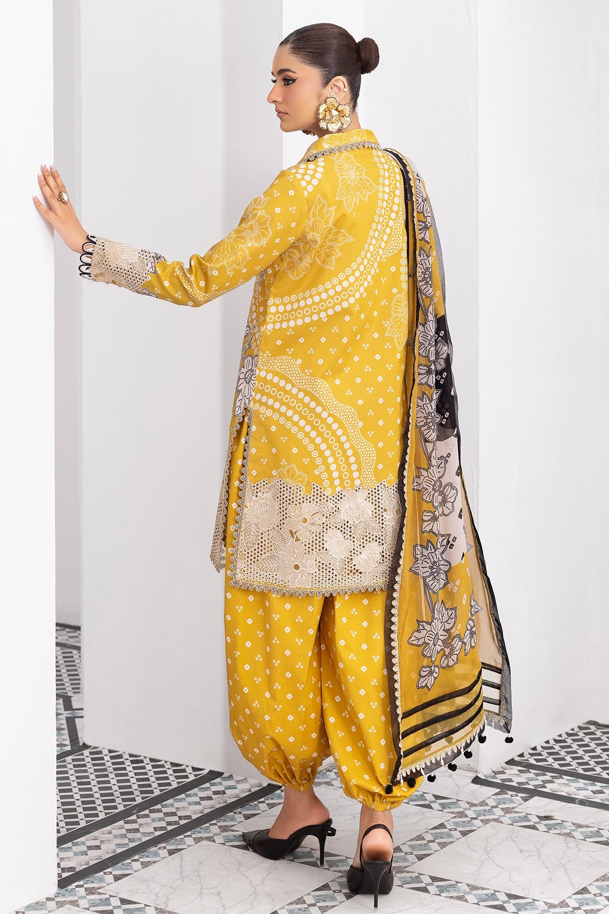 Charizma | Rang-e-Bahar Lawn VOL 3 | CRB6-20