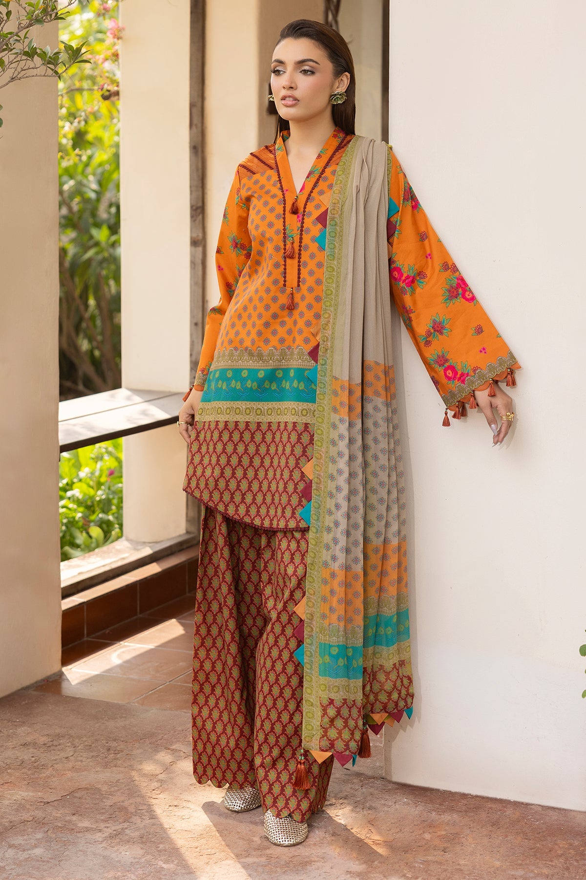 Charizma | C- Prints 3-PC Unstitched Lawn | CP6-01