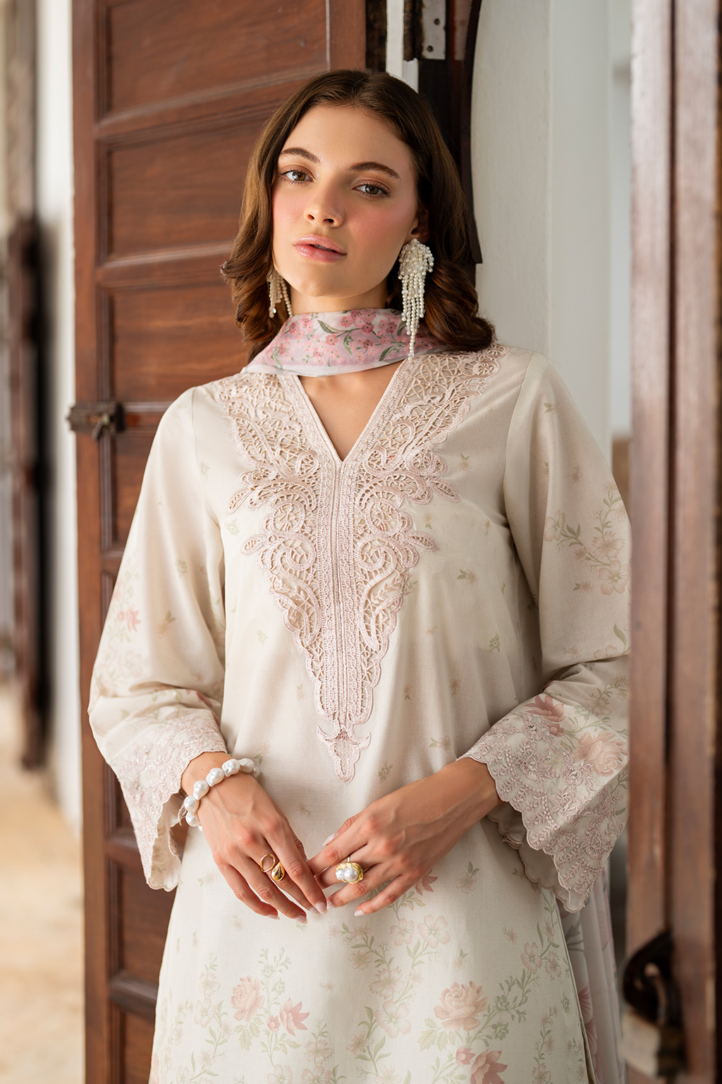 Iznik | Exclusive Printed Lawn | UE-491