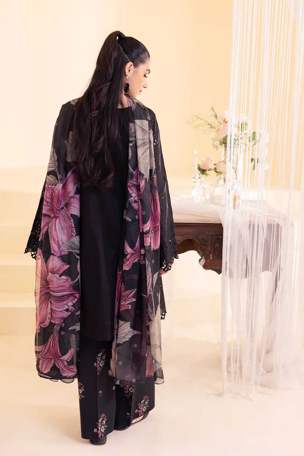 Iznik | Online Exclusive Lawn | UE-253