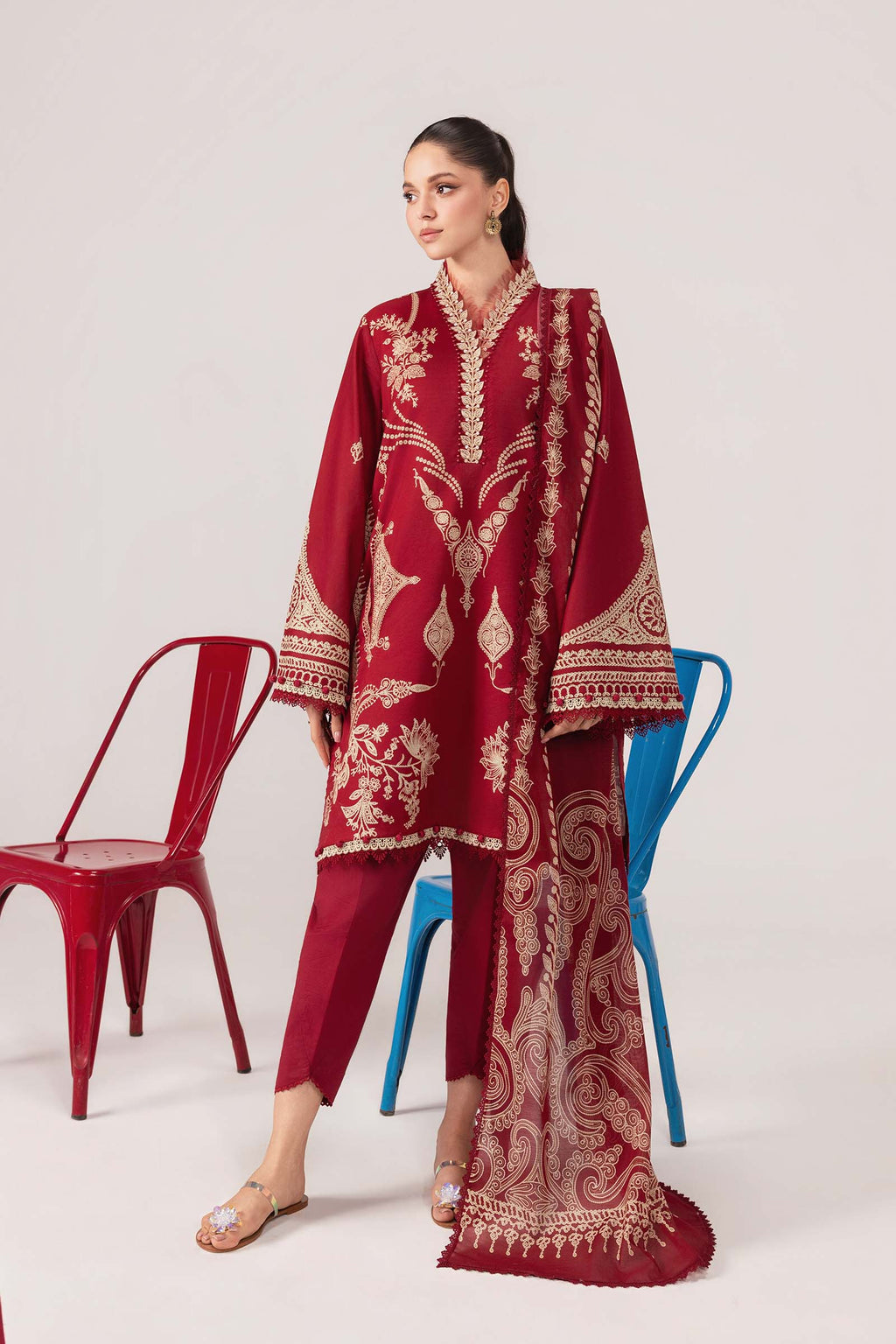 MARIA B | 3 Pc Unstitched Embroidered Lawn Suit | MB-CUSV13-03A