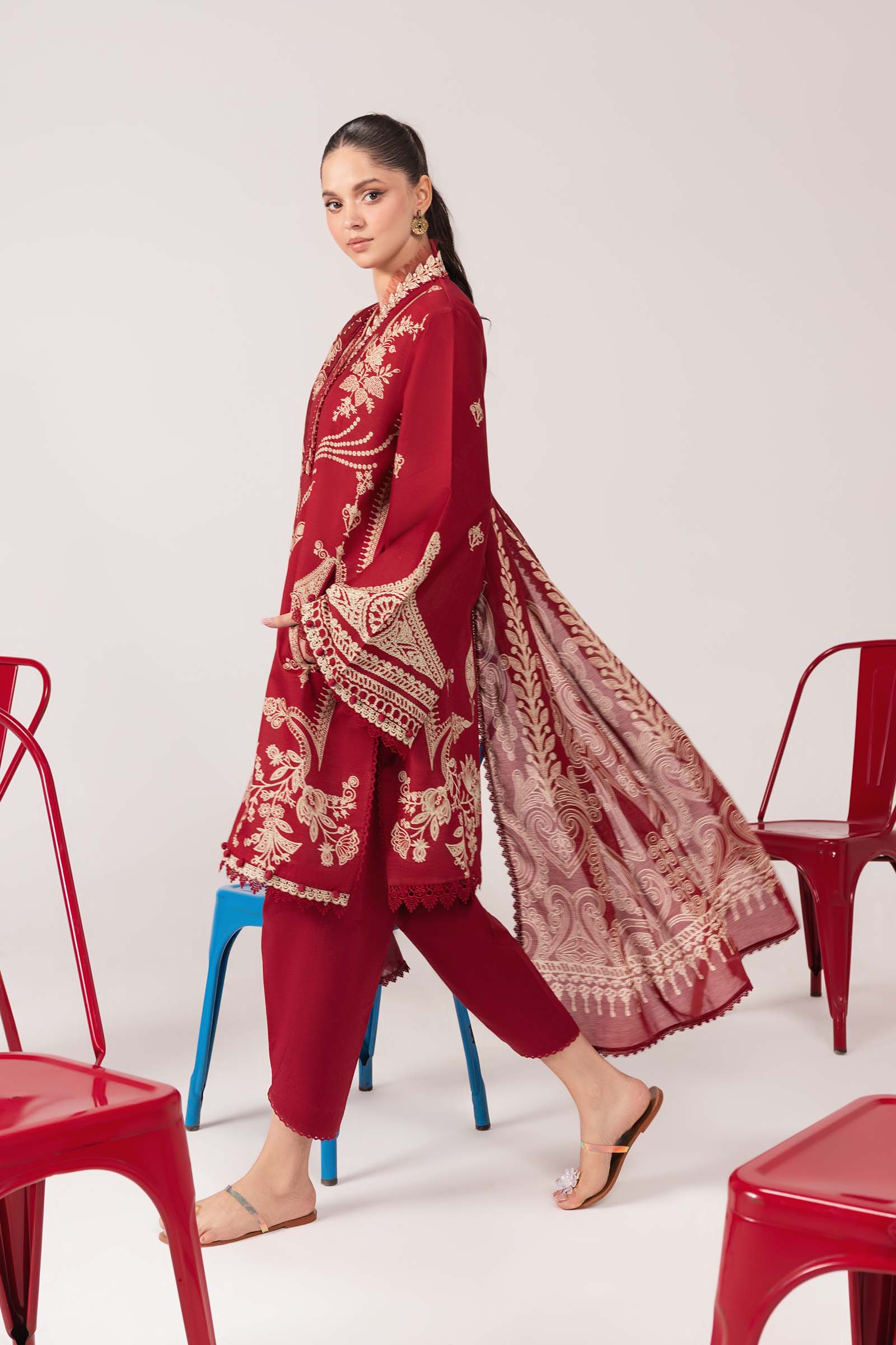 MARIA B | 3 Pc Unstitched Embroidered Lawn Suit | MB-CUSV13-03A