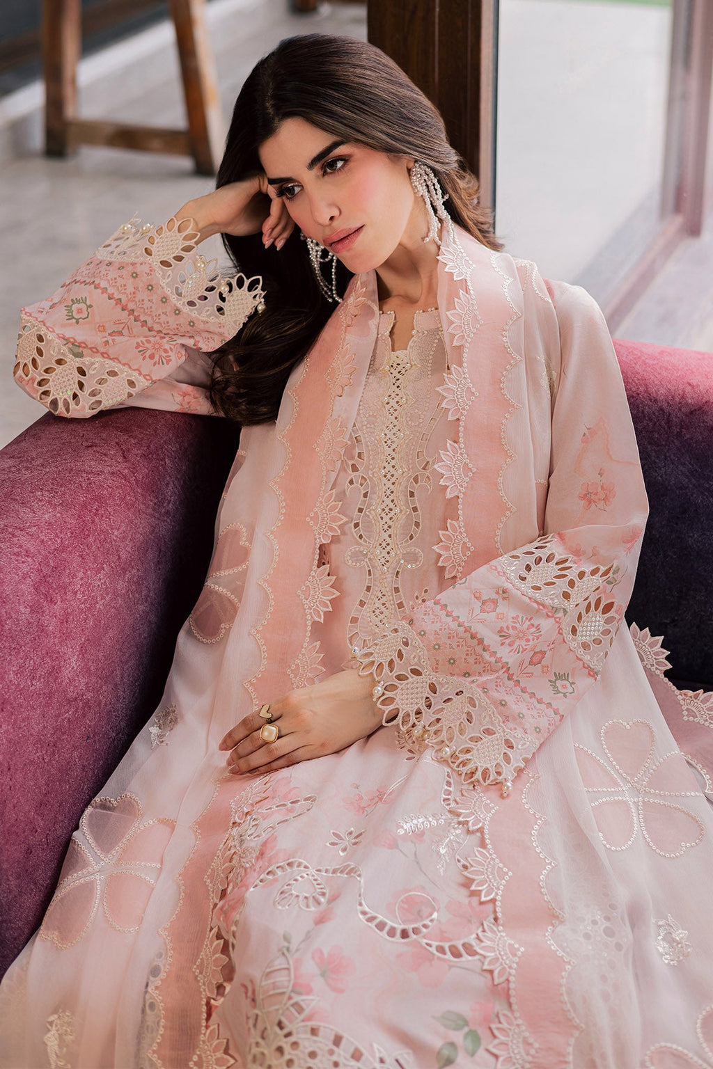 Nureh | Lily May Lawn | NE-261