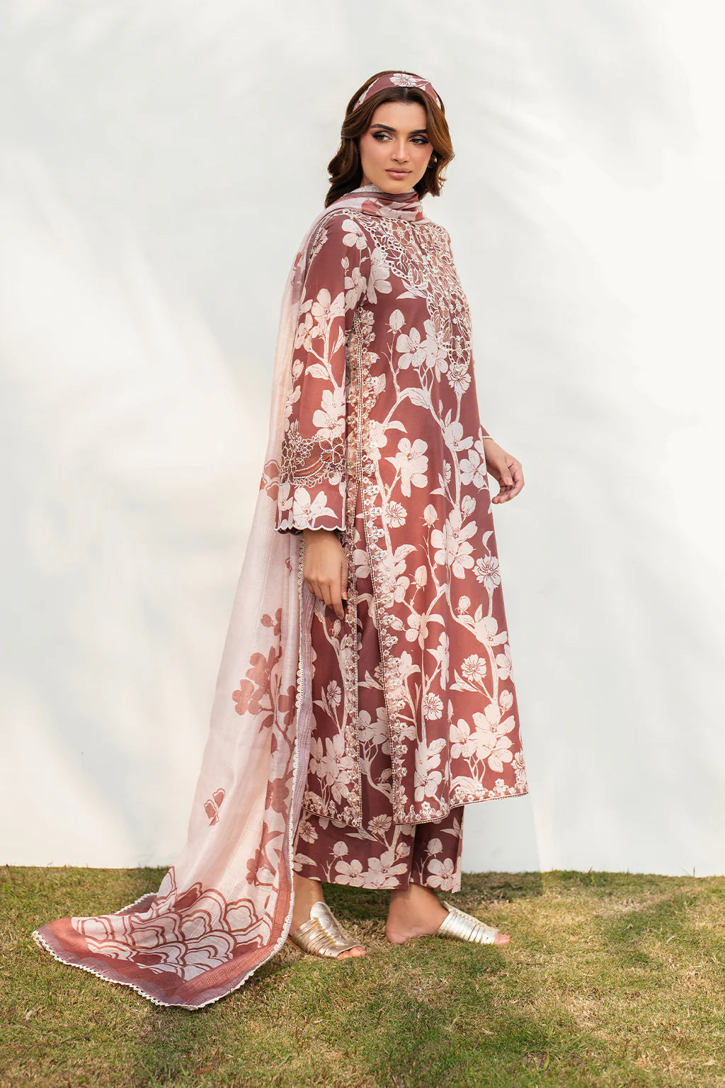 Iznik | Online Exclusive Lawn | UE-386