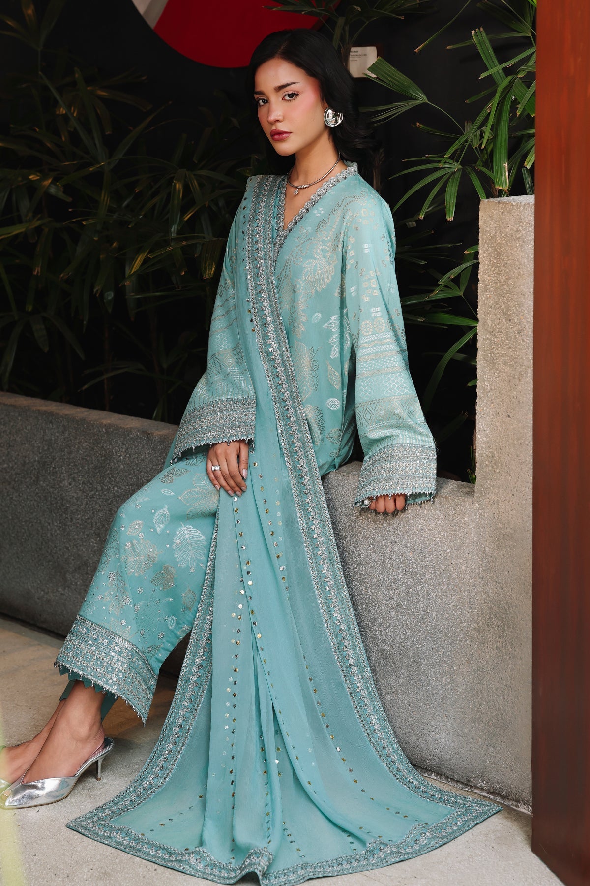 Nureh | Maya Embroidered Jacquared | NJ-108