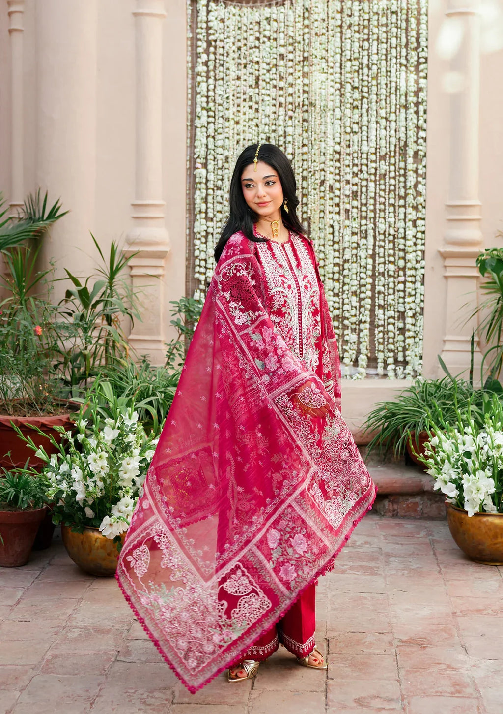 Kahf | Ek Fasana Luxury lawn '26 | Mahrani