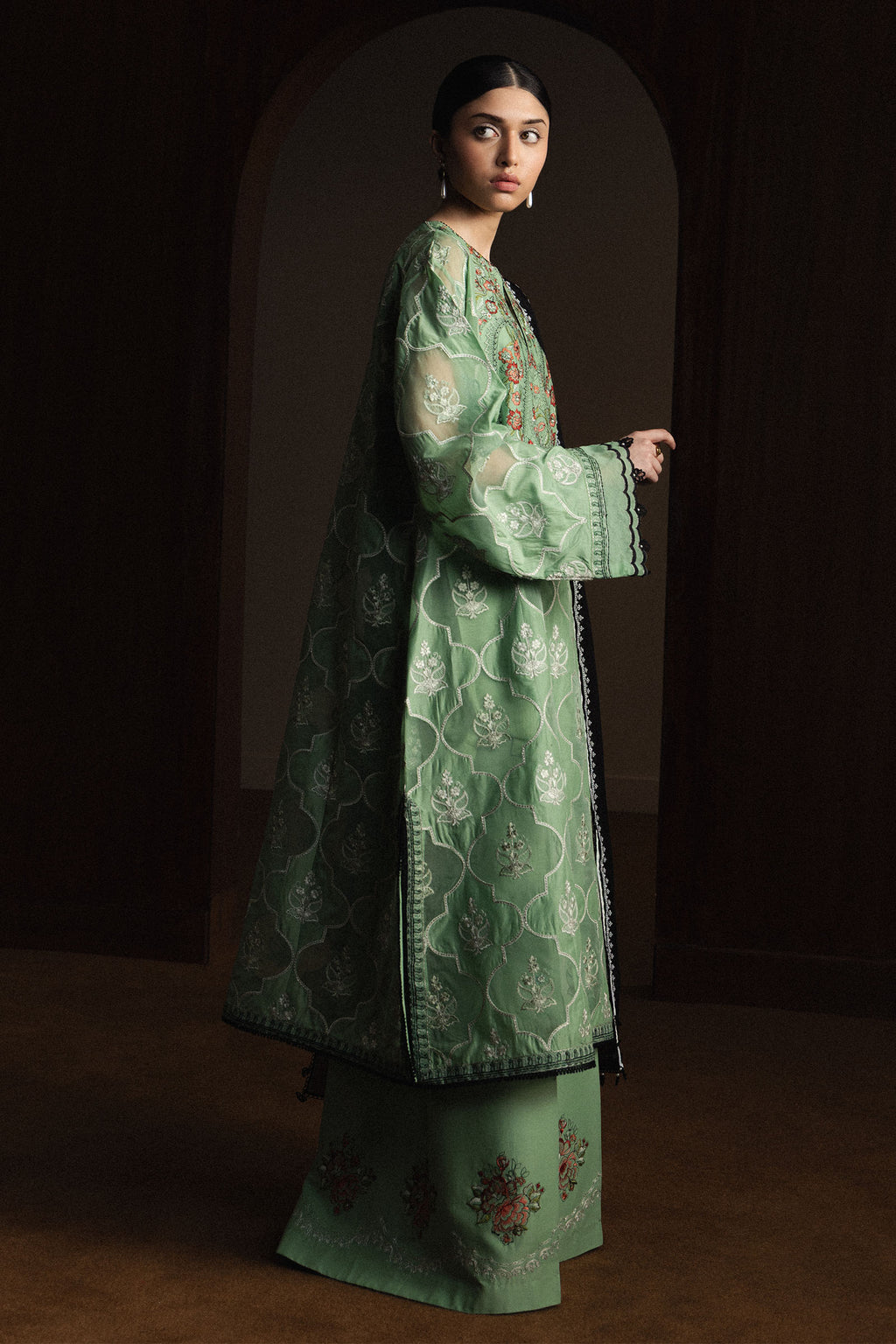 Zara Shahjahan | Satori Lawn 26 | Midoriya-D6