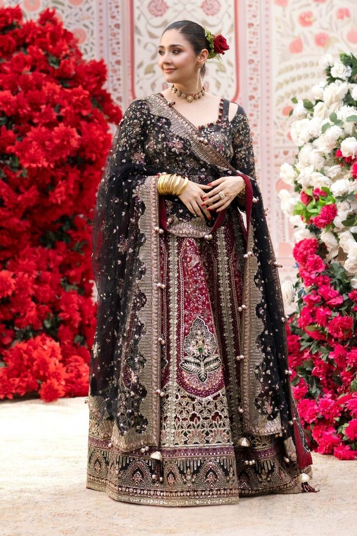 Nureh | Jhoomro Luxury Formals | Emara