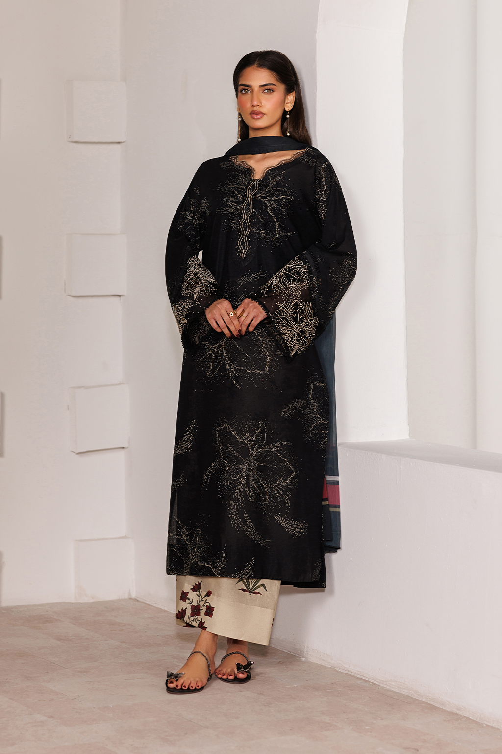 Iznik | Printed Lawn | UE-643