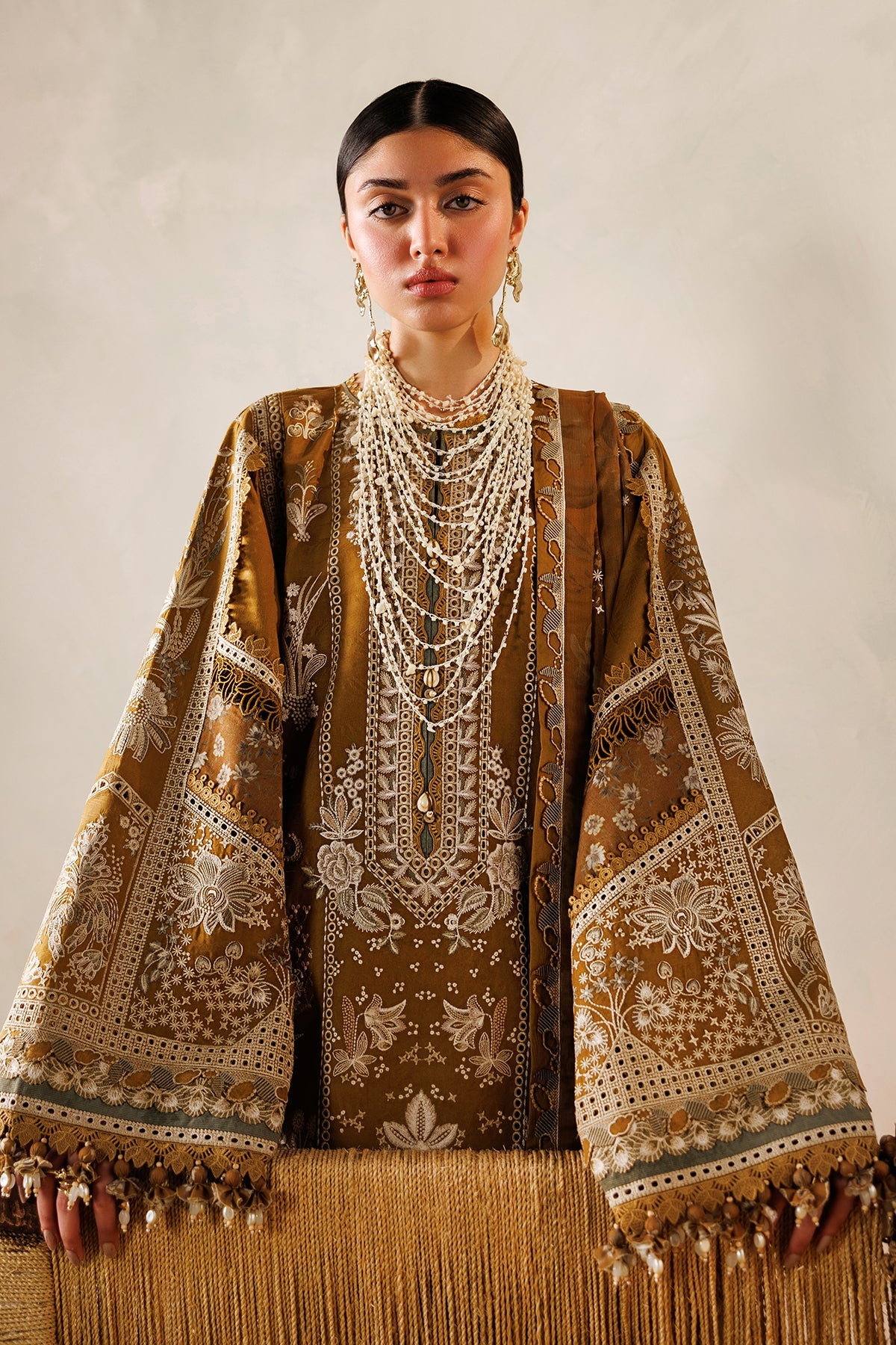 BAROQUE |EMBROIDERED LAWN | EL26-D07